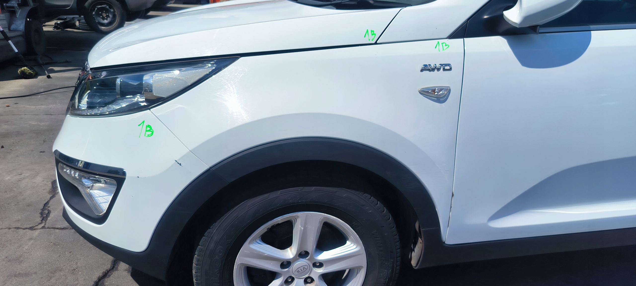 BŁOTNIK LEWY PRZÓD PRZEDNI KIA SPORTAGE III WD