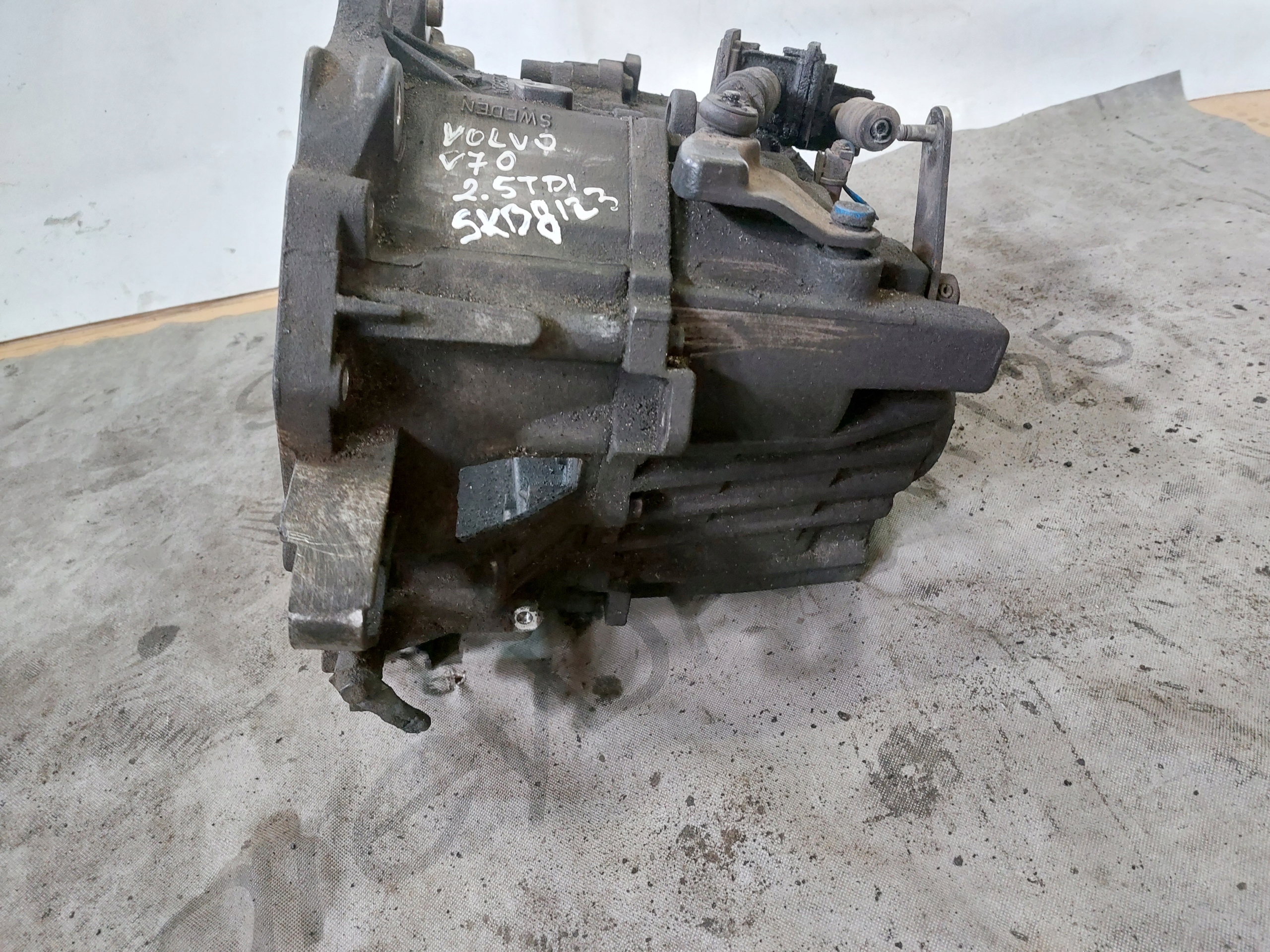 Getriebe VOLVO V70 2.5TDI 1023704