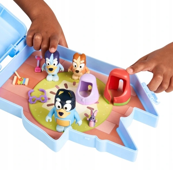 MOOSE BLUEY PRZENOŚNA WALIZKA Z FIGURKAMI Typ zestaw