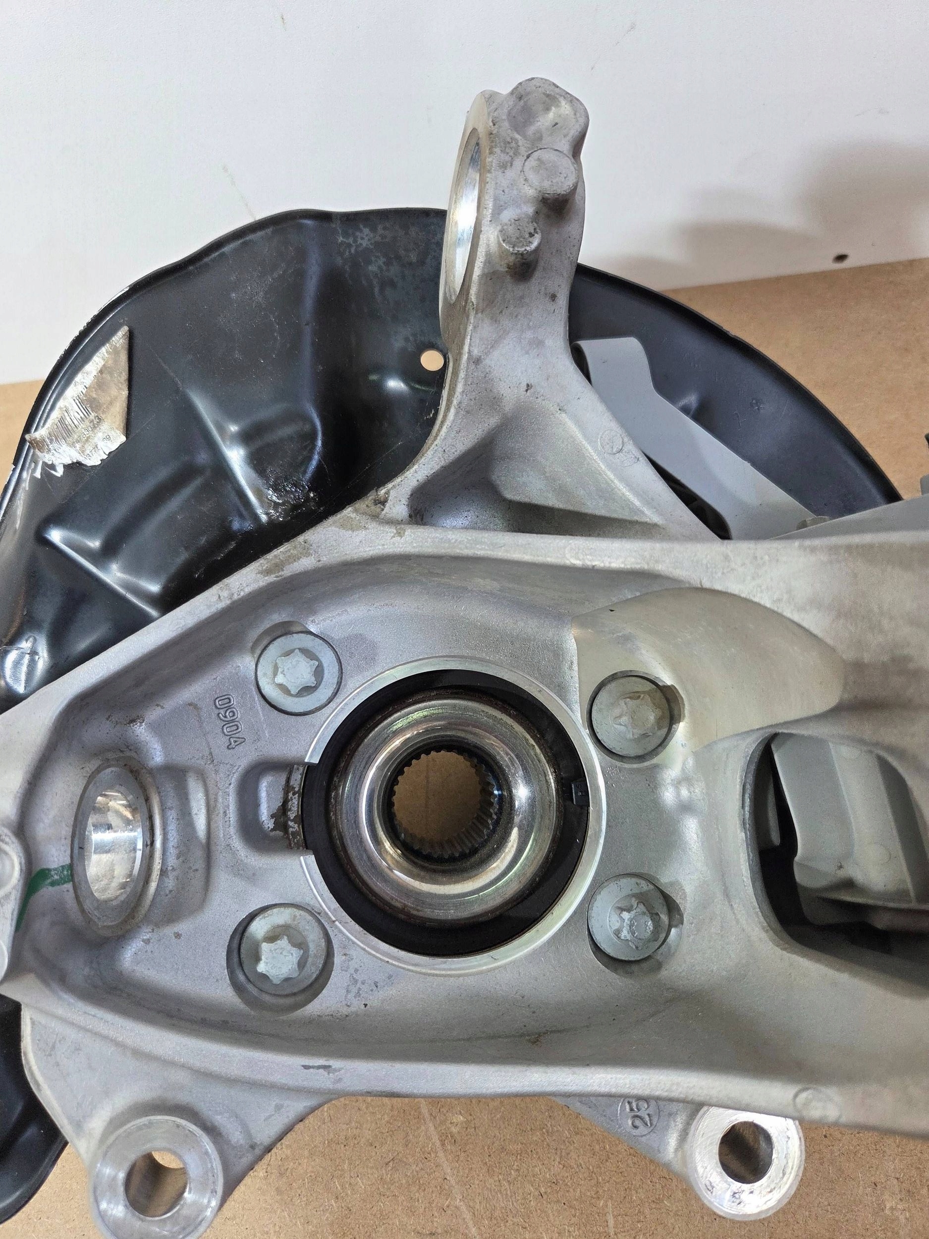 Mercedes-Benz GLA H247 McPherson left swing A2473208501 (T79)