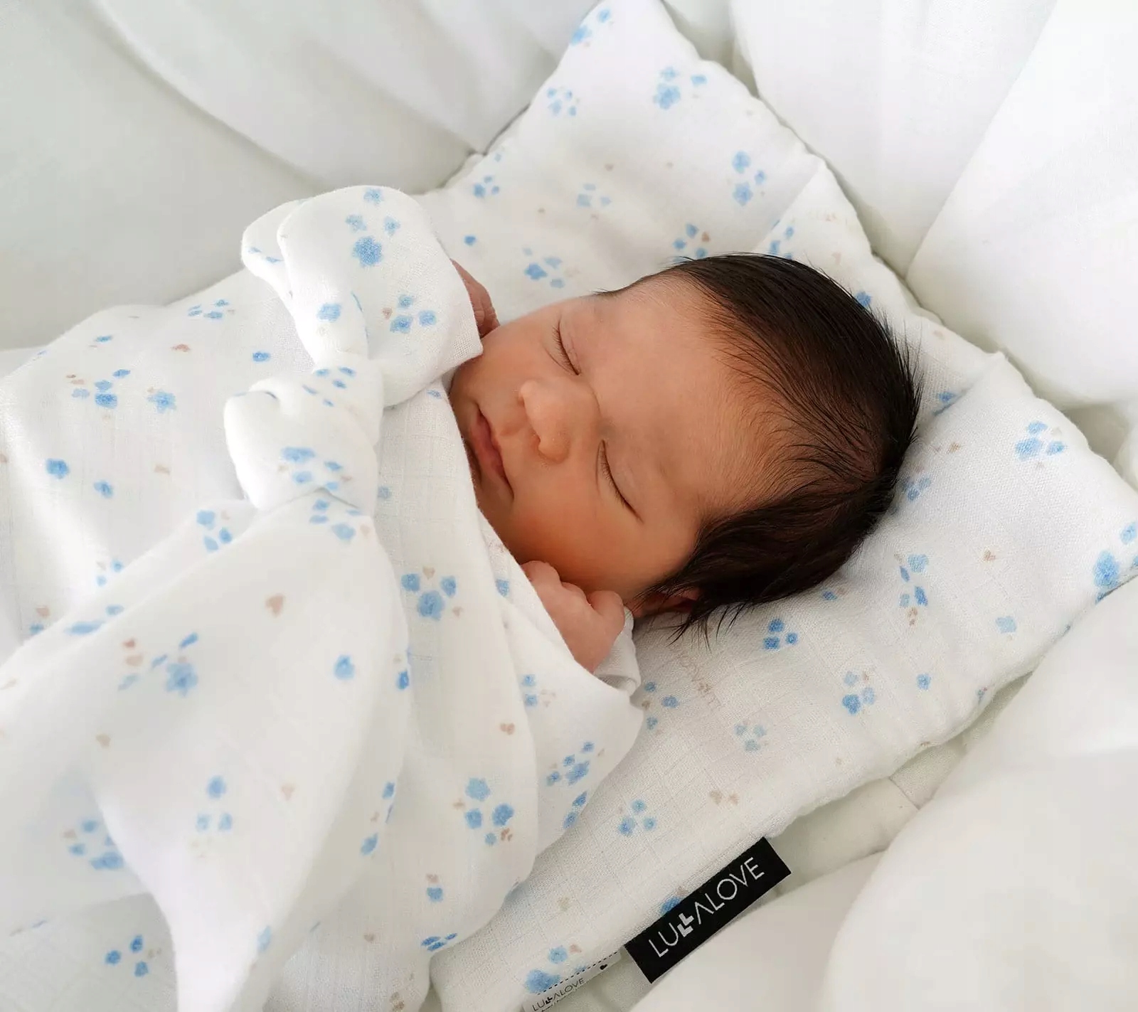 LULLALOVE Muślinowy otulacz 100cm niezapominajki Bohater brak