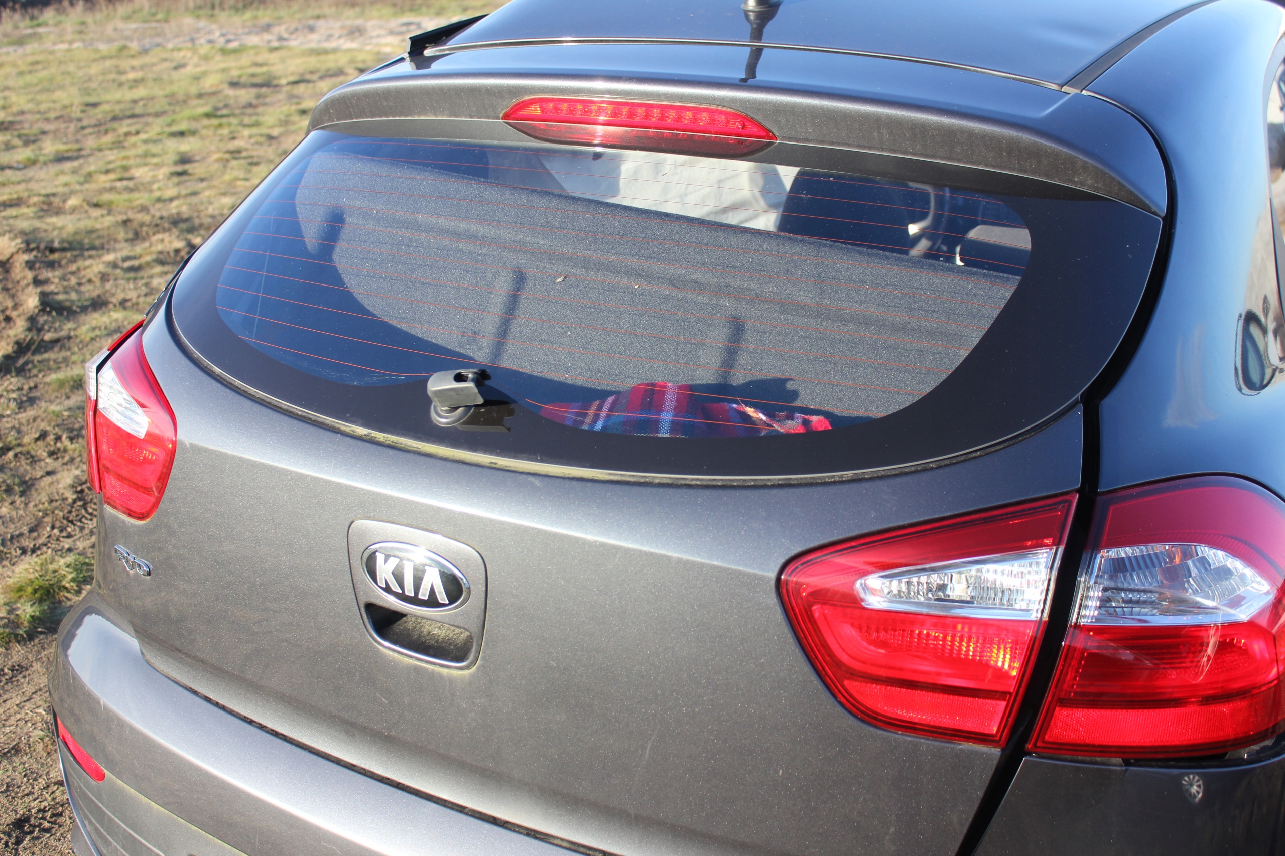 KIA RIO KLAPA BAGARZNIKA TYŁ 2016R Typ samochodu Samochody osobowe