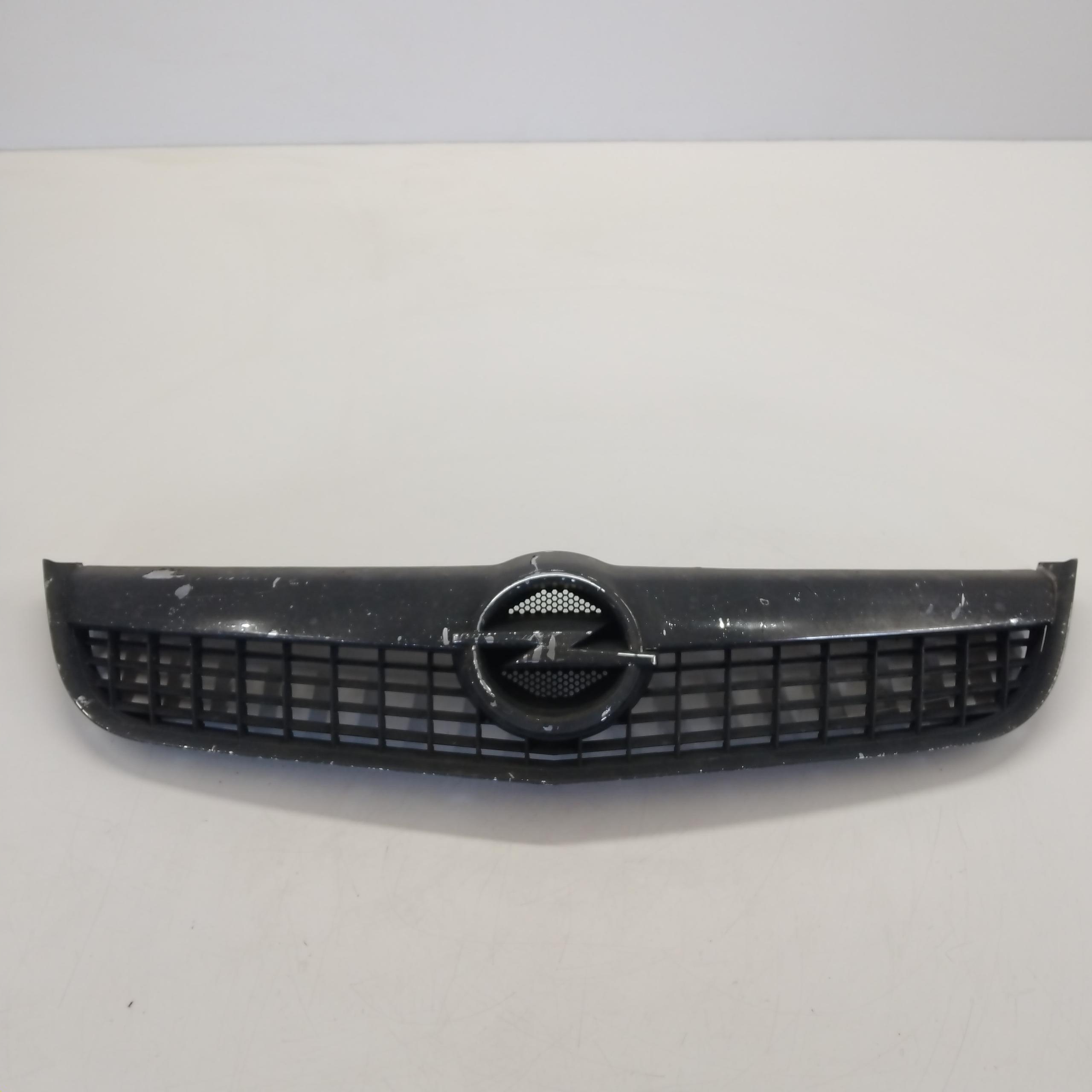 opel Vectra C GTS рестайлинг решетка радиатора