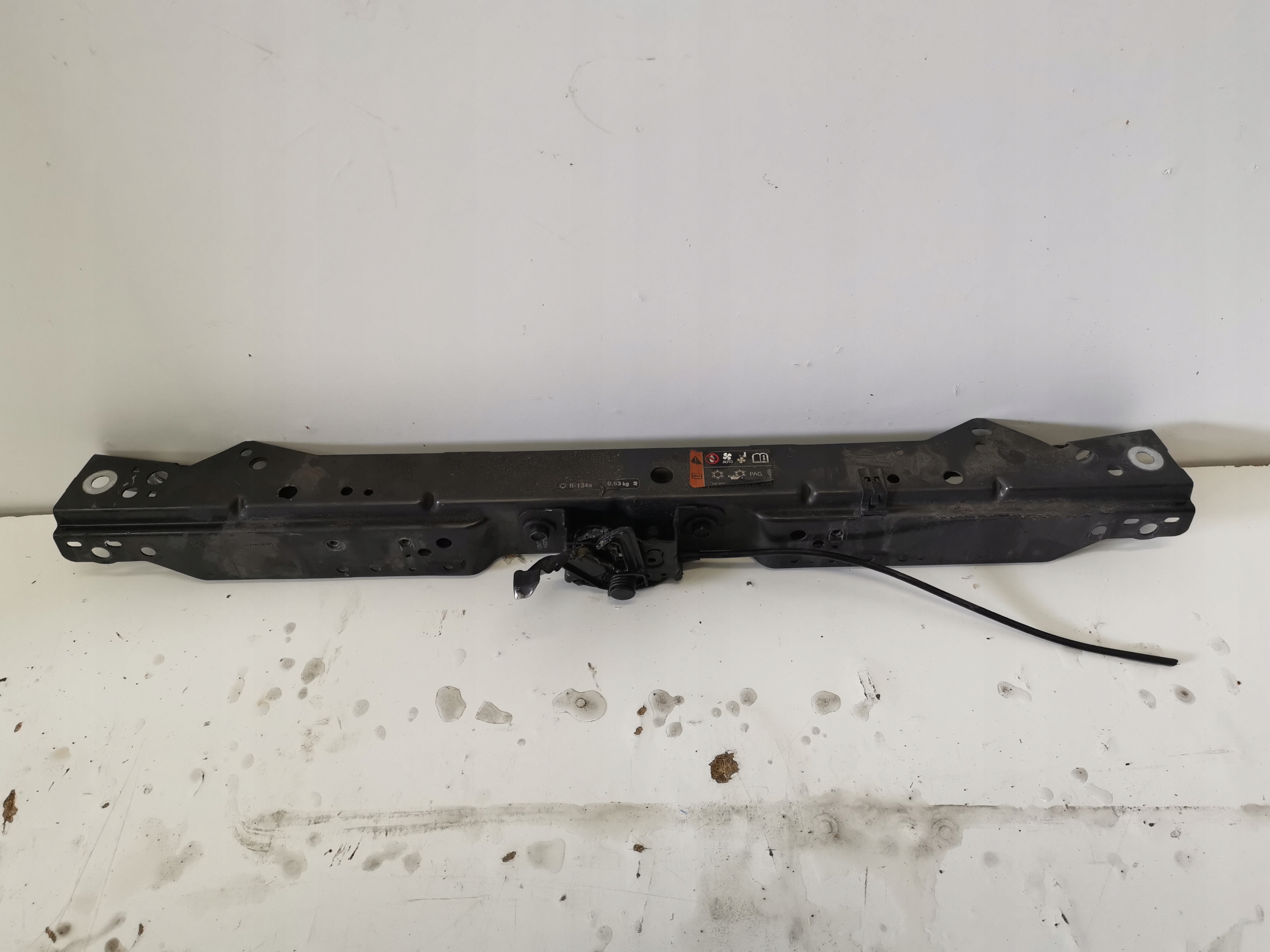 OPEL ASTRA J LIFT bar, wall upper Z190