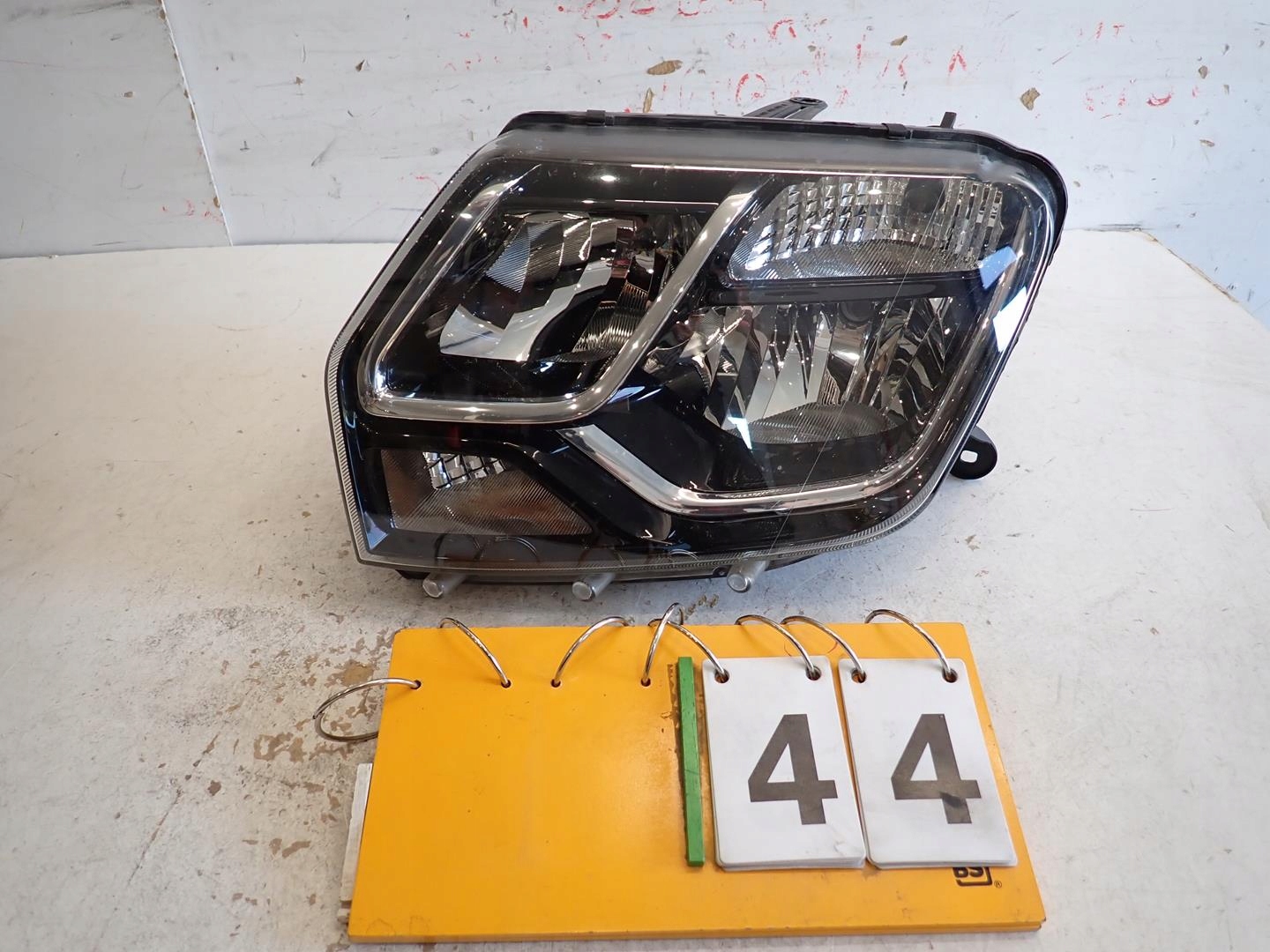 light front front left DACIA DUSTER and LIFT 2014- 260608209