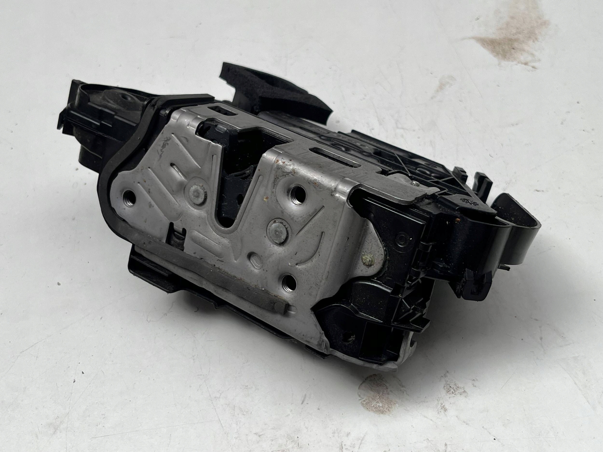 VOLKSWAGEN SEAT SKODA lock door left front 5TB837015E @M