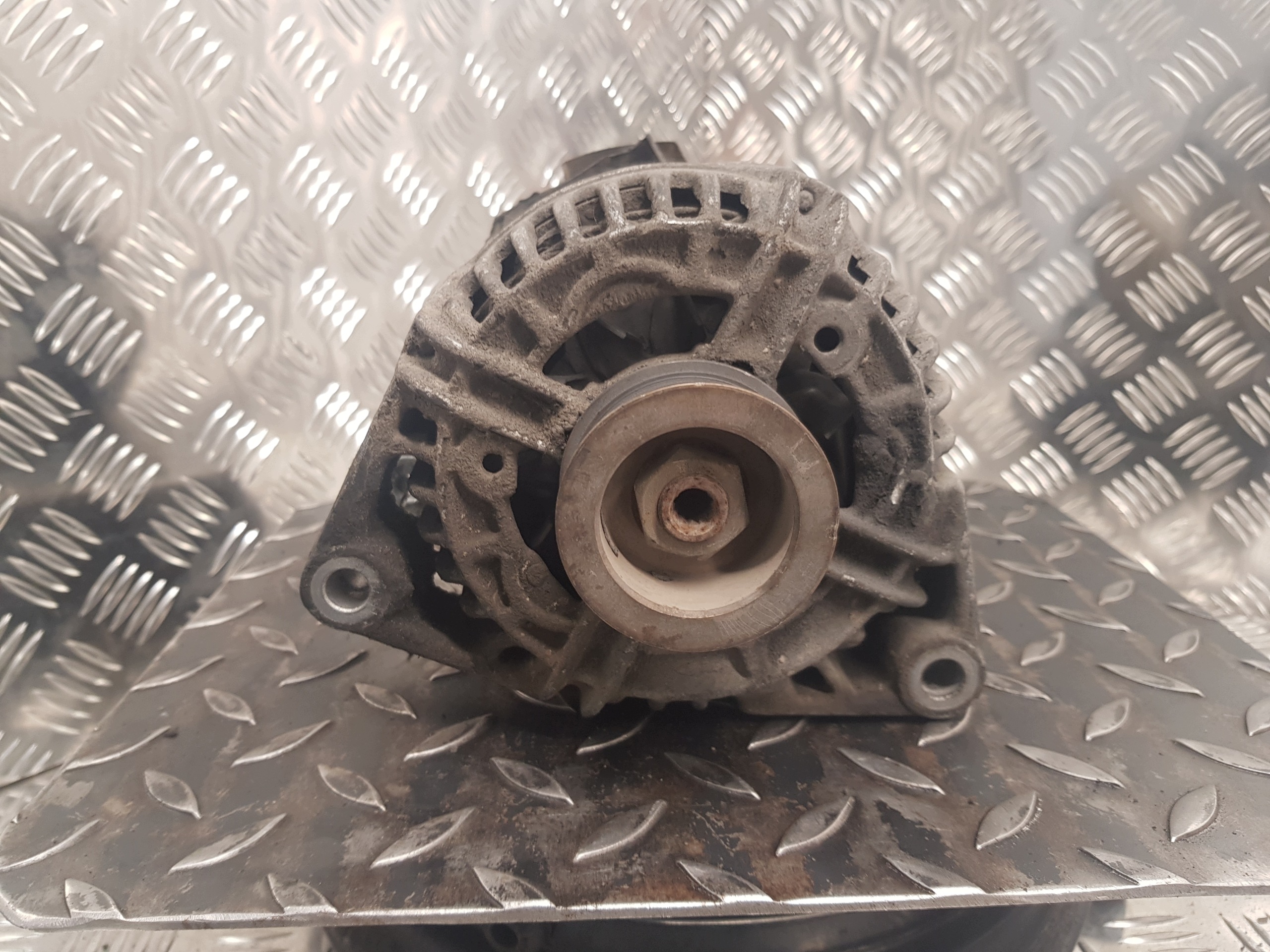 ALTERNATOR OPEL VECTRA C 140A 24436553 0124525012