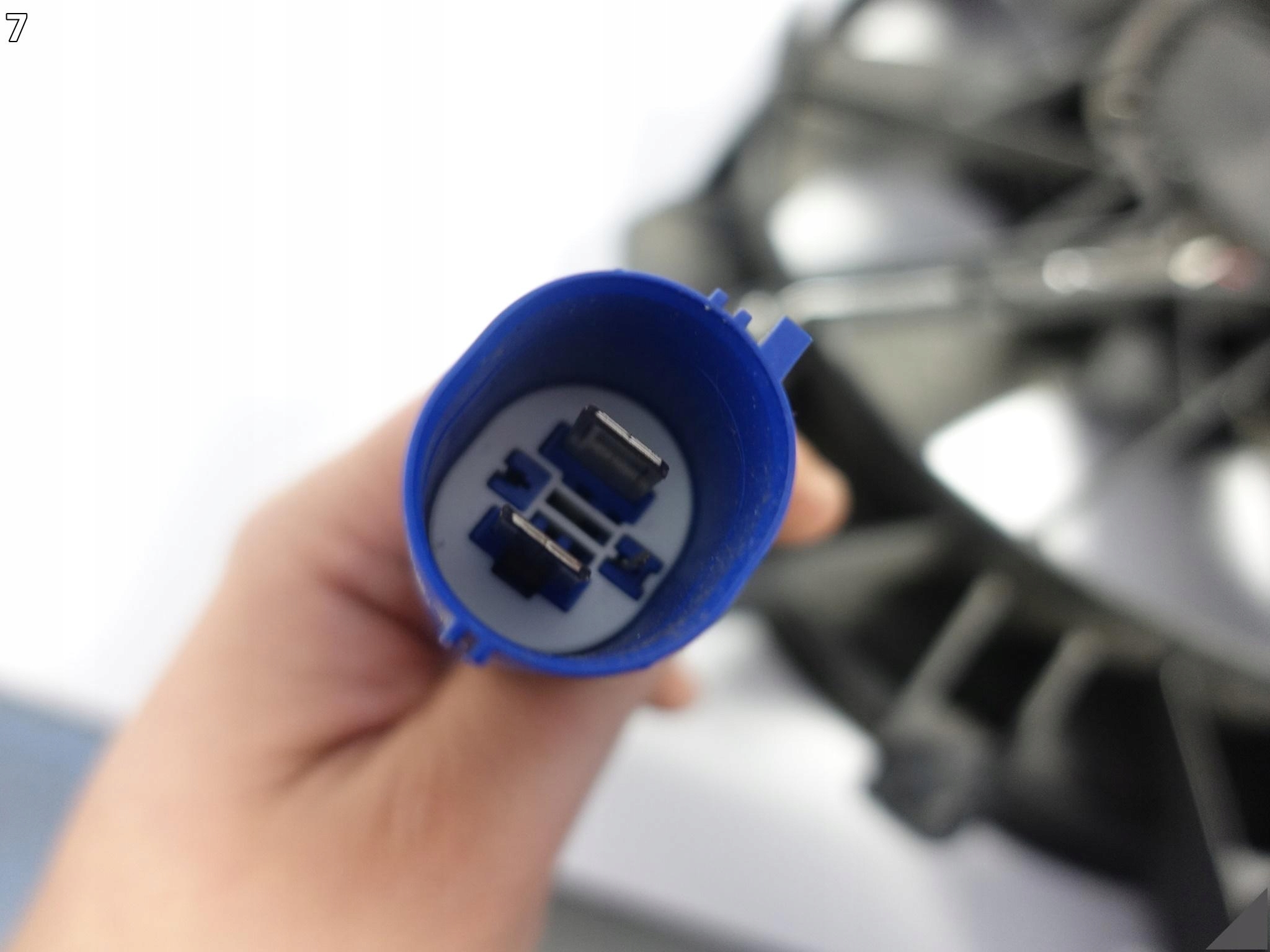 FERRARI 458 ITALIA SPIDER radiator fan right