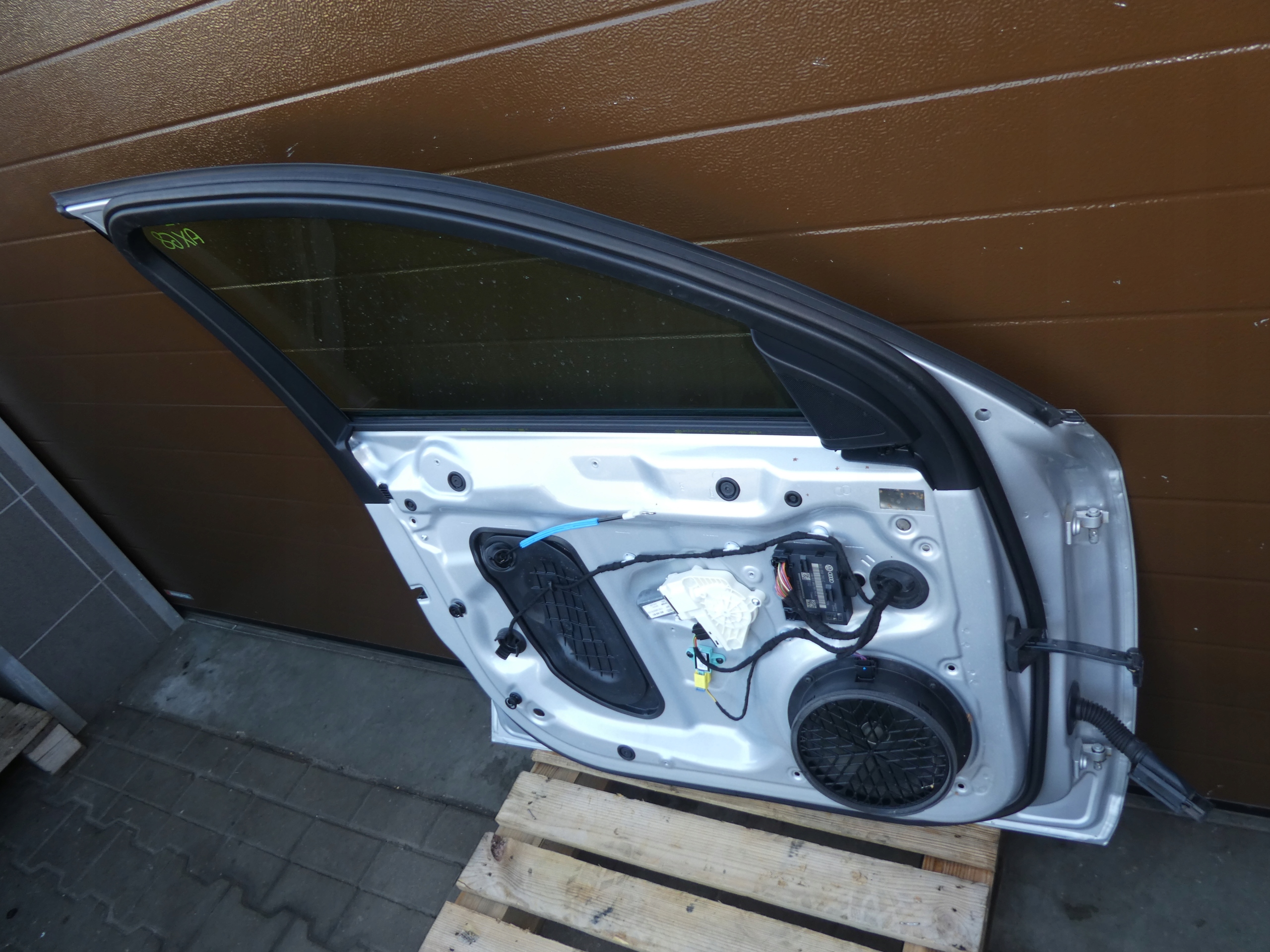 door left front AUDI A4 B8 complete