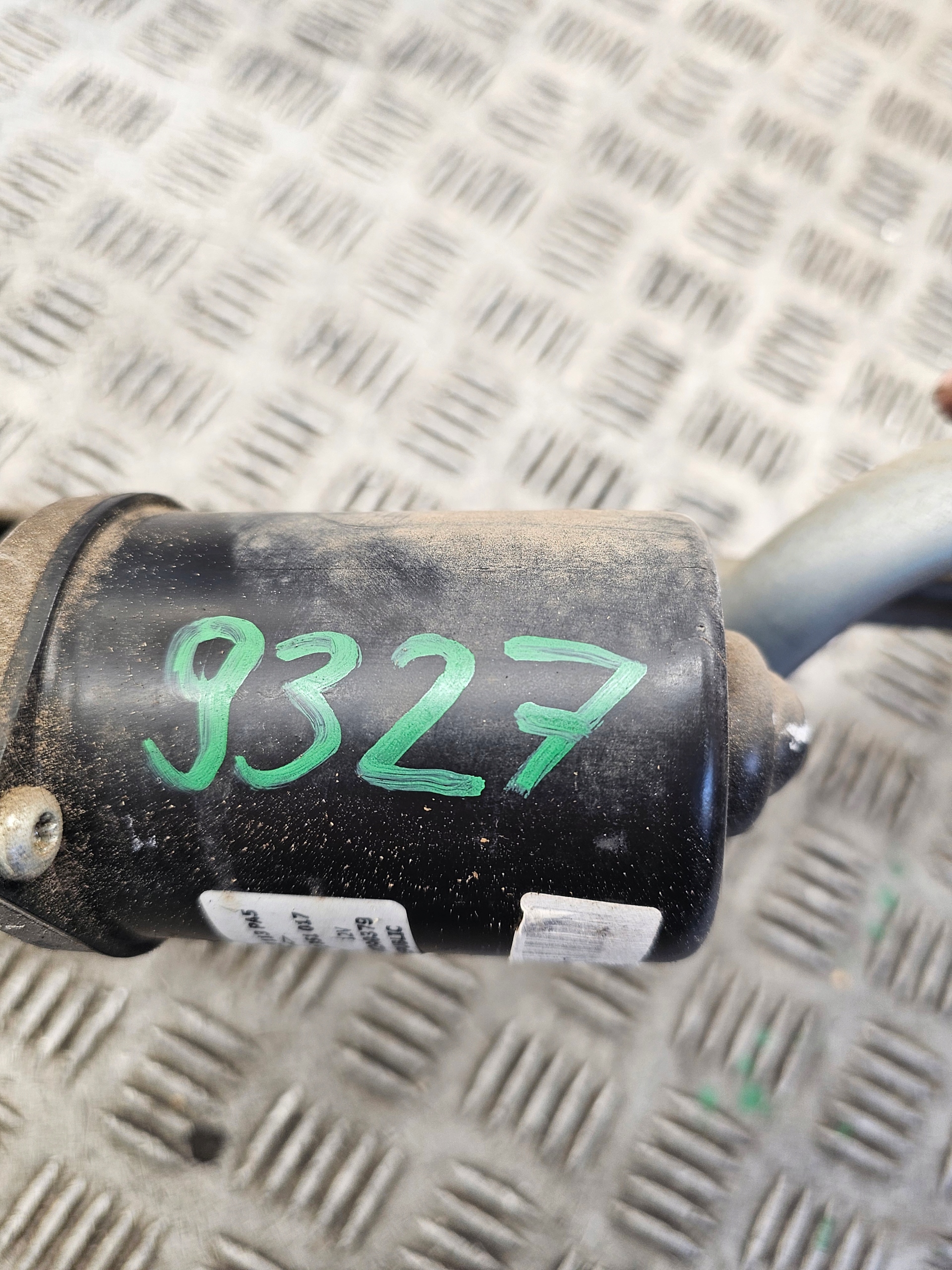 VW T5 wiper mechanism front 7E1955113 EUROPA