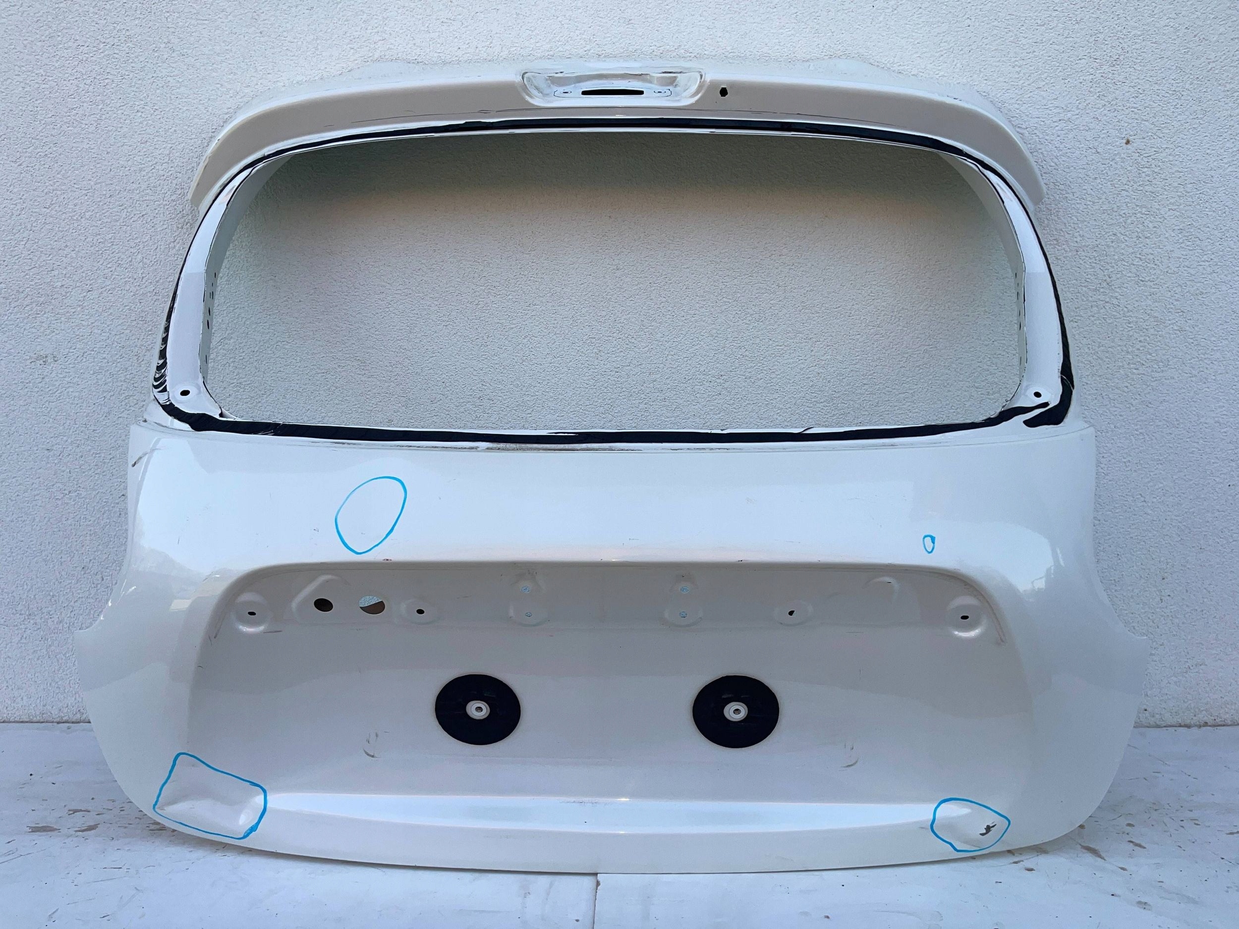 boot door rear boot Nissan Juke and F15 10