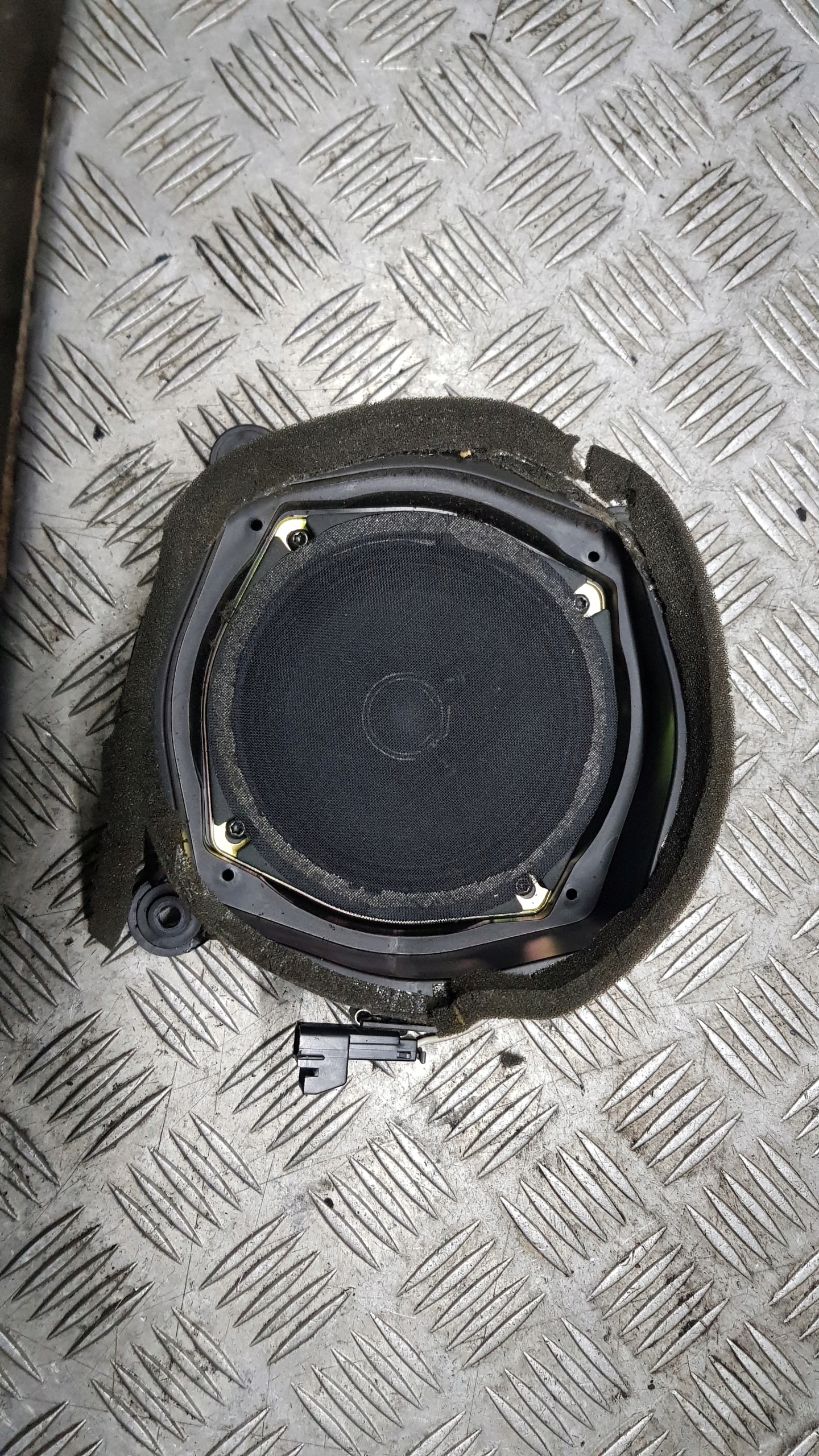 MERCEDES W163 speaker rear part left right A1638200502