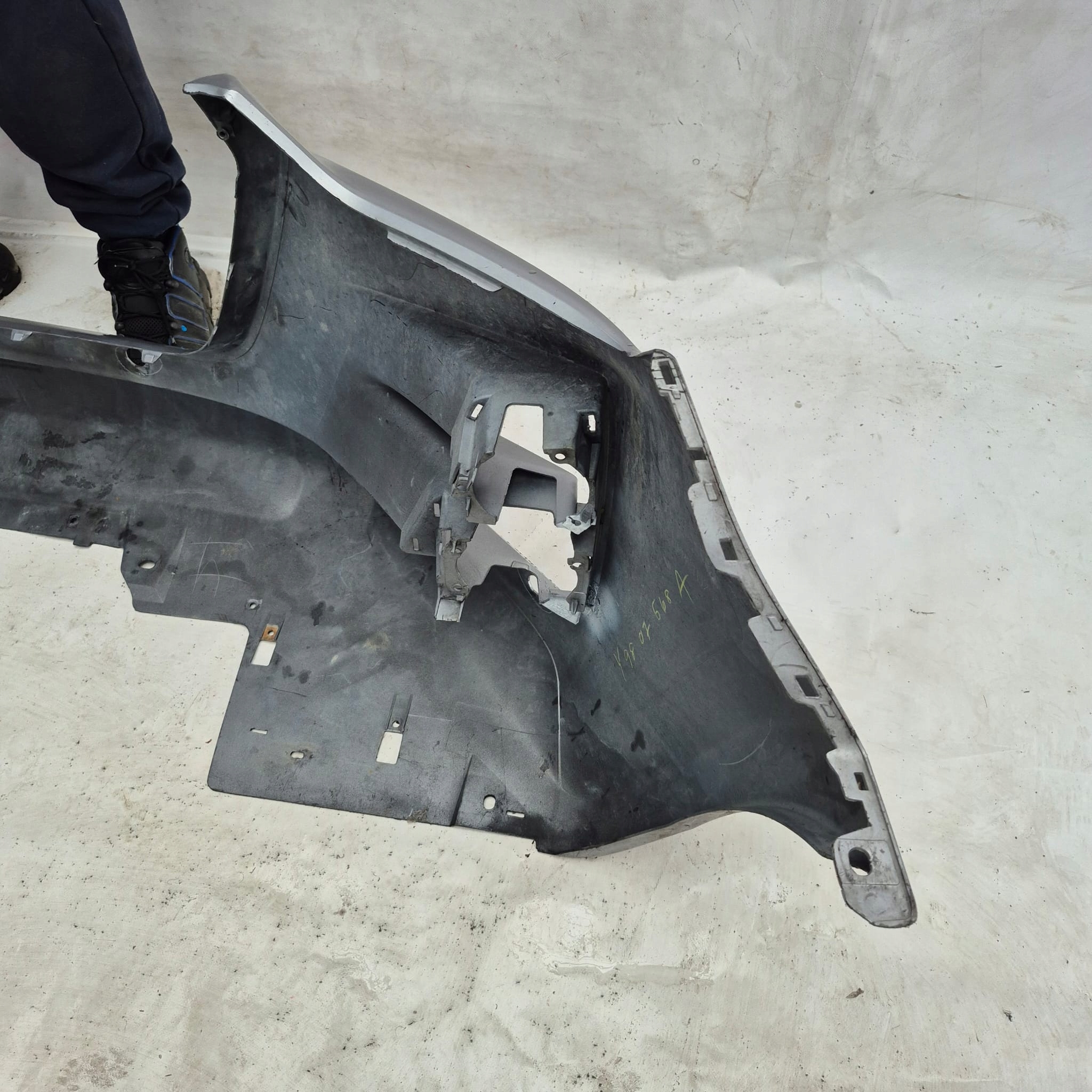 ISUZU D MAX D-MAX III 3 20- bumper front front PDC