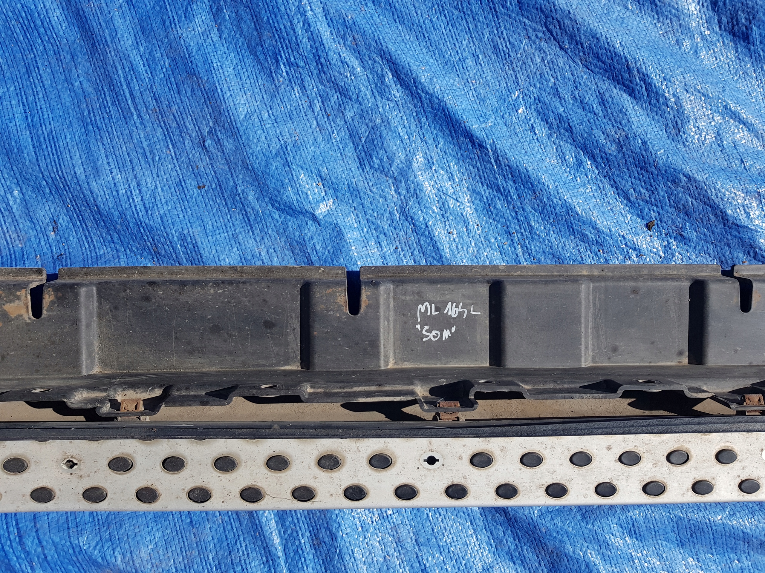 left threshold MERCEDES ML W164 cap moulding STOPIEN