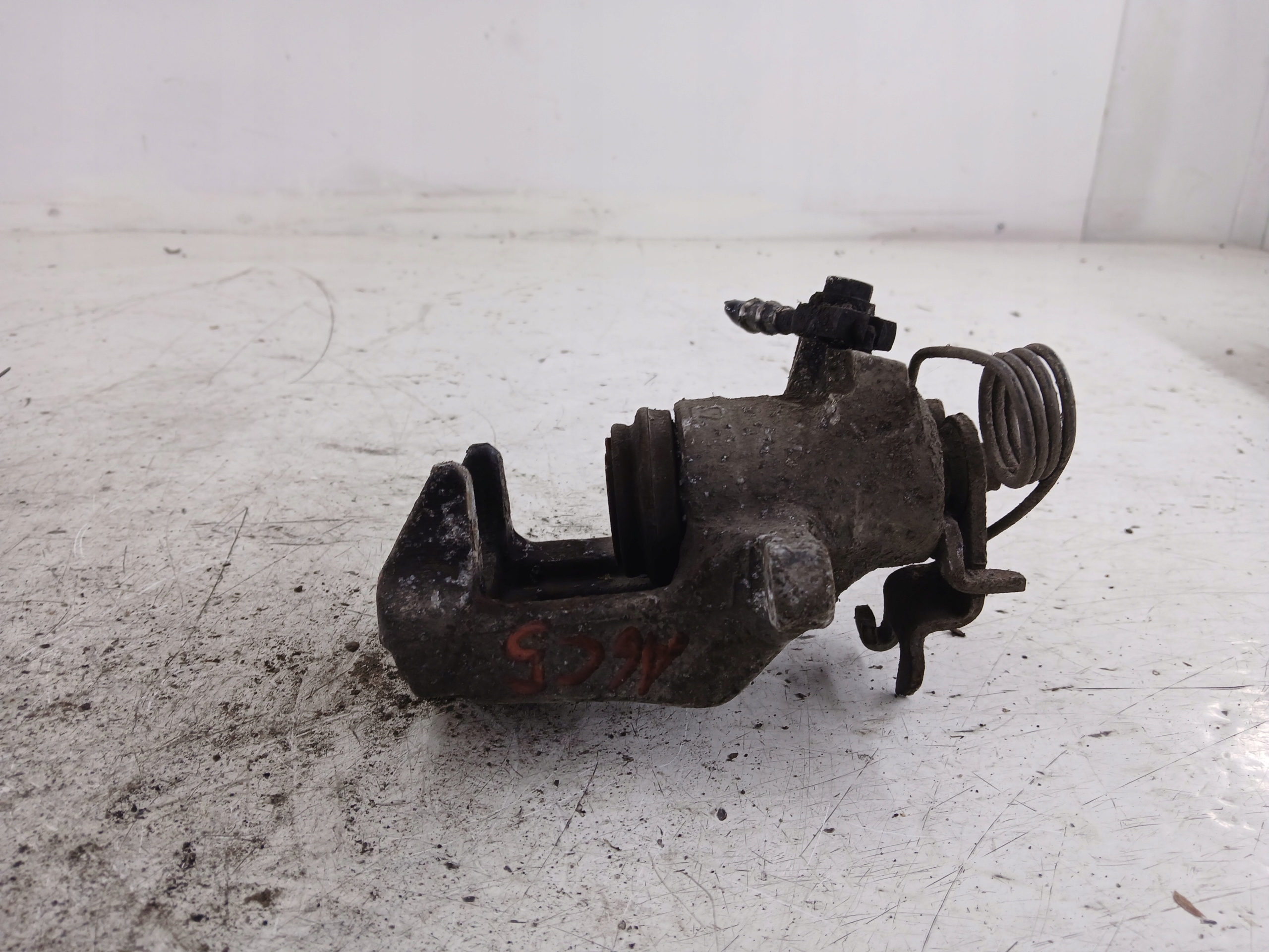 AUDI A6 C5 caliper brake right rear part