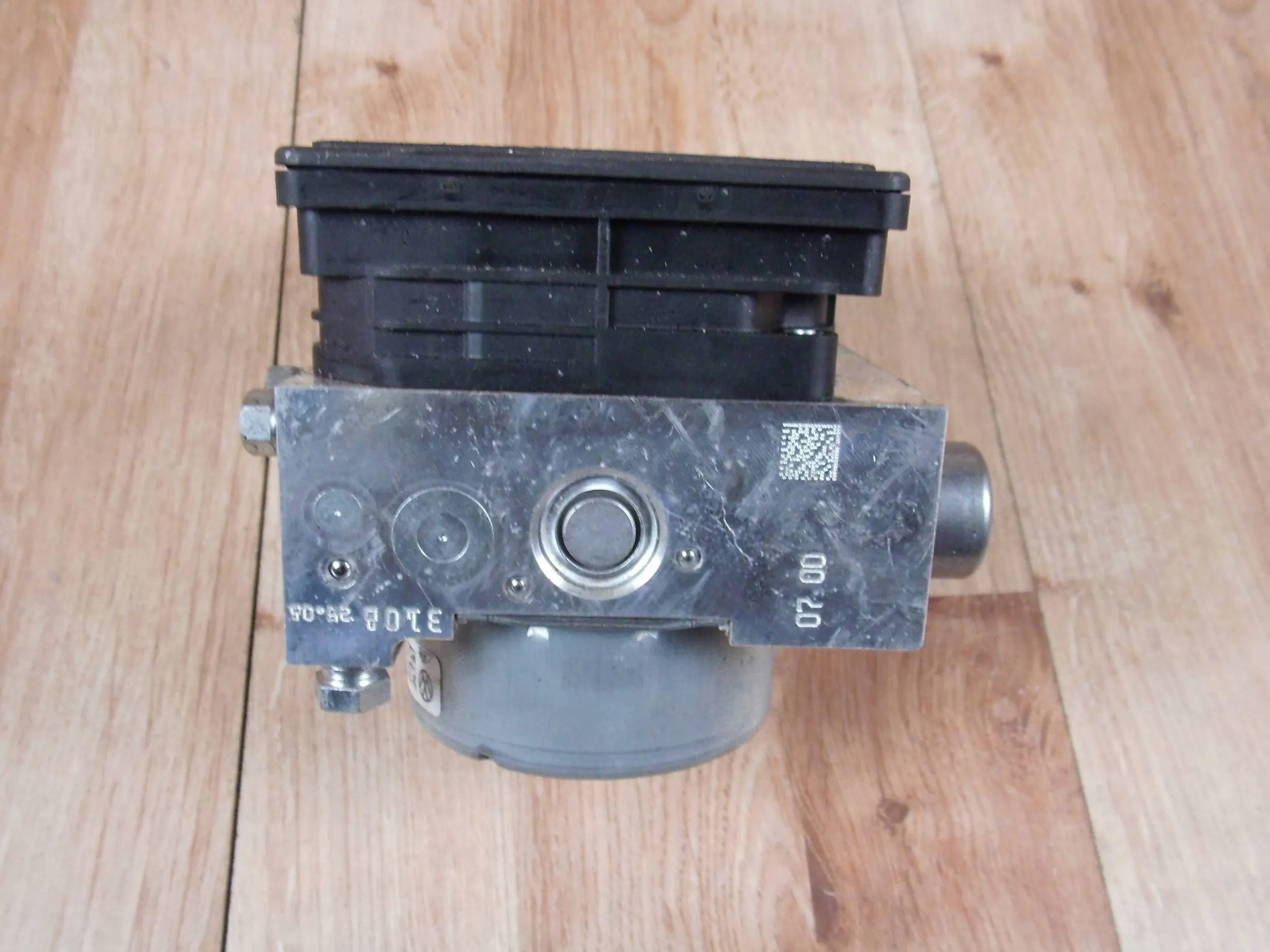 VOLKSWAGEN GOLF VIII POMPA ABS 5WA614517BF