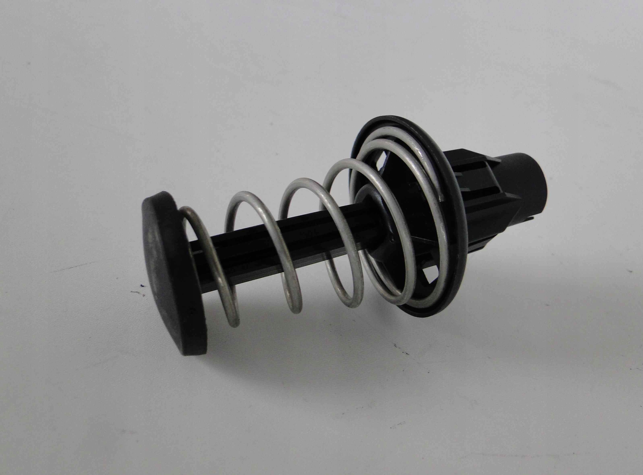 MERCEDES GLA H247 247 ODBOJ SPREZYSTY MASKI Part number A1778803100