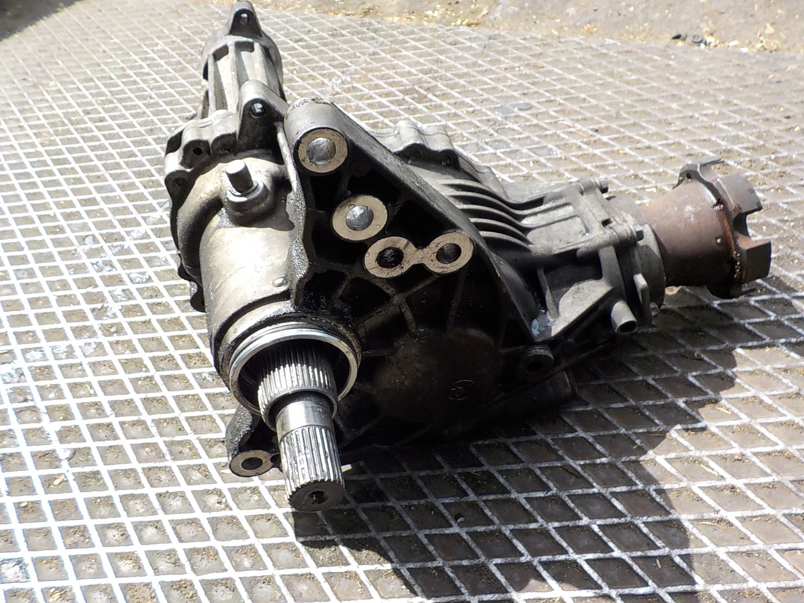 CHEVROLET CAPTIVA 2.0 CDTI ORG control KATOWA REDUKTOR 24241100