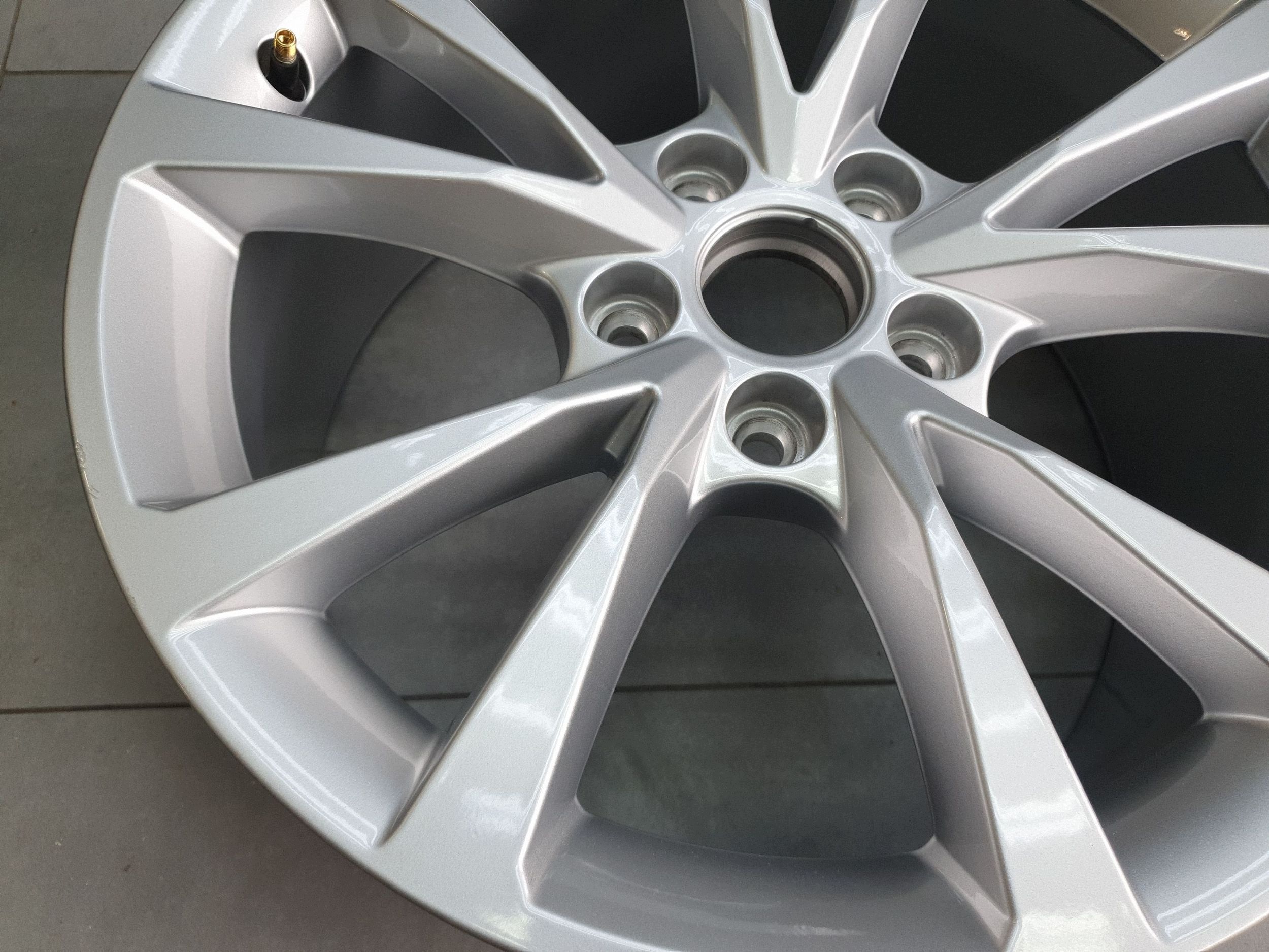 Audi A3 8Y disk 17" et46 8Y0601025CC