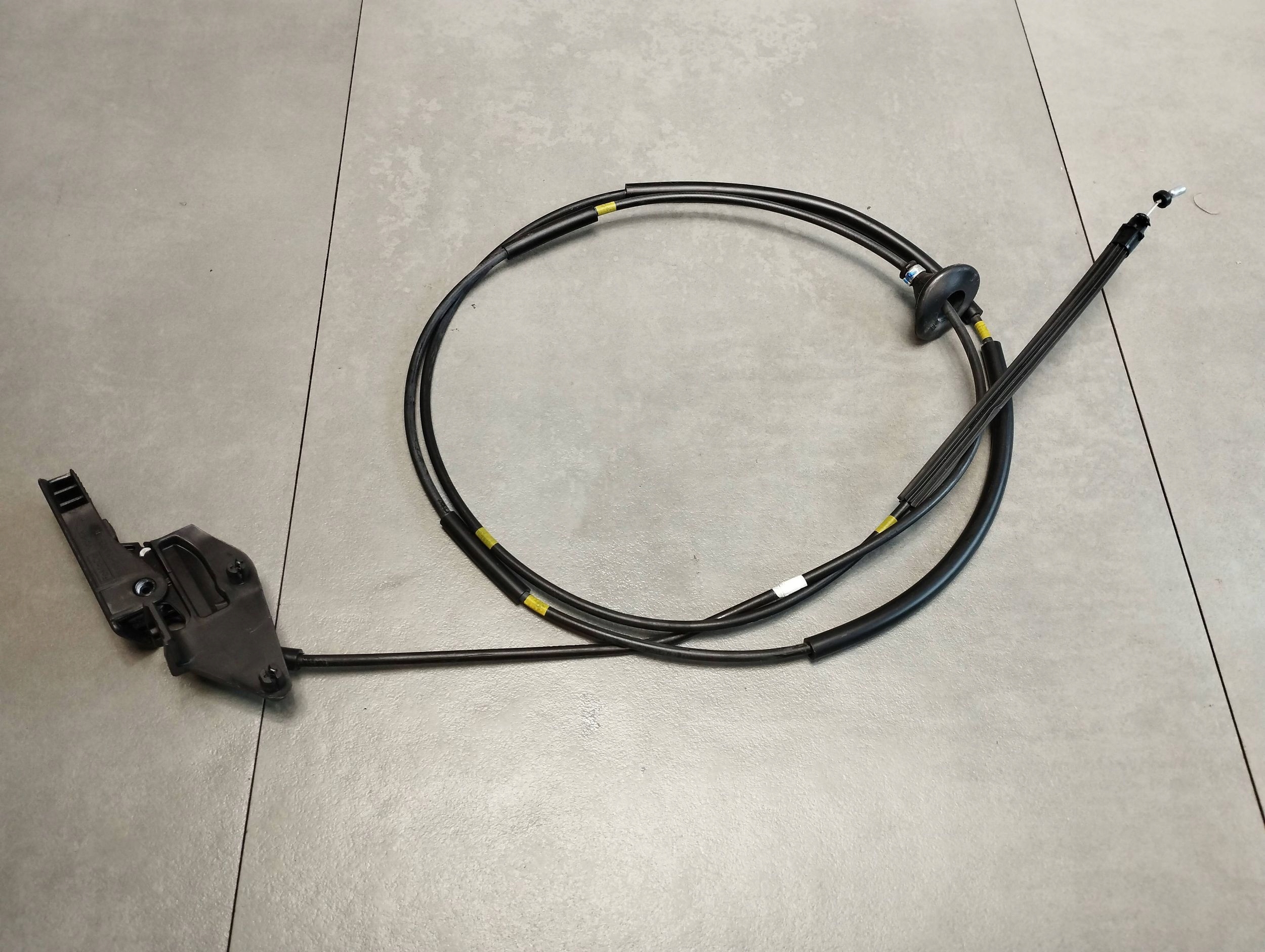Volkswagen Amarok II handle rope bonnets N1WB16B626AB
