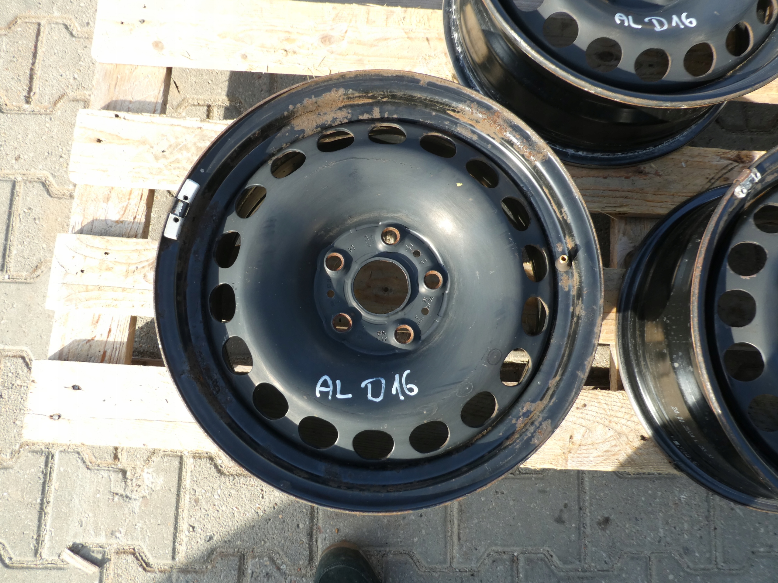 4X CERCHI Ferro VW 5x112 16 7N0601027E
