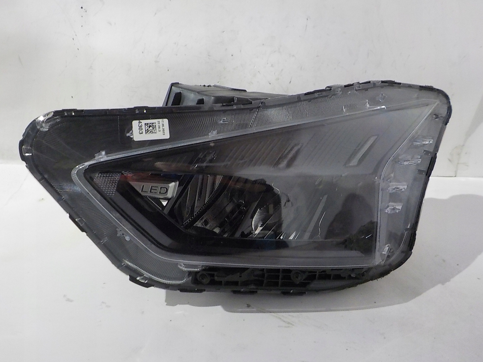HYUNDAI BAYON light left front front FULL LED 92101-00610