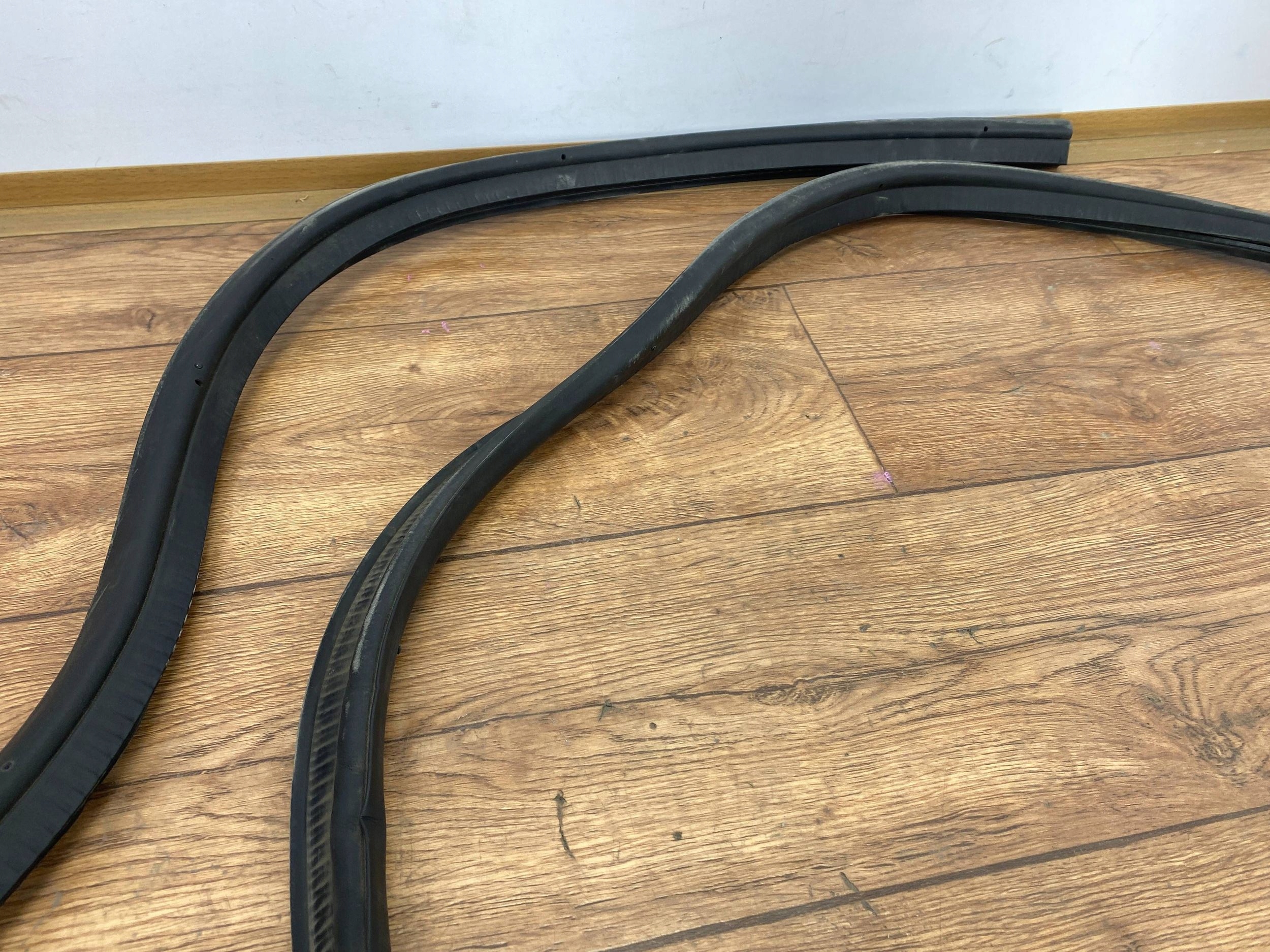 gasket bonnet boot Chevrolet Corvette C6 2005+