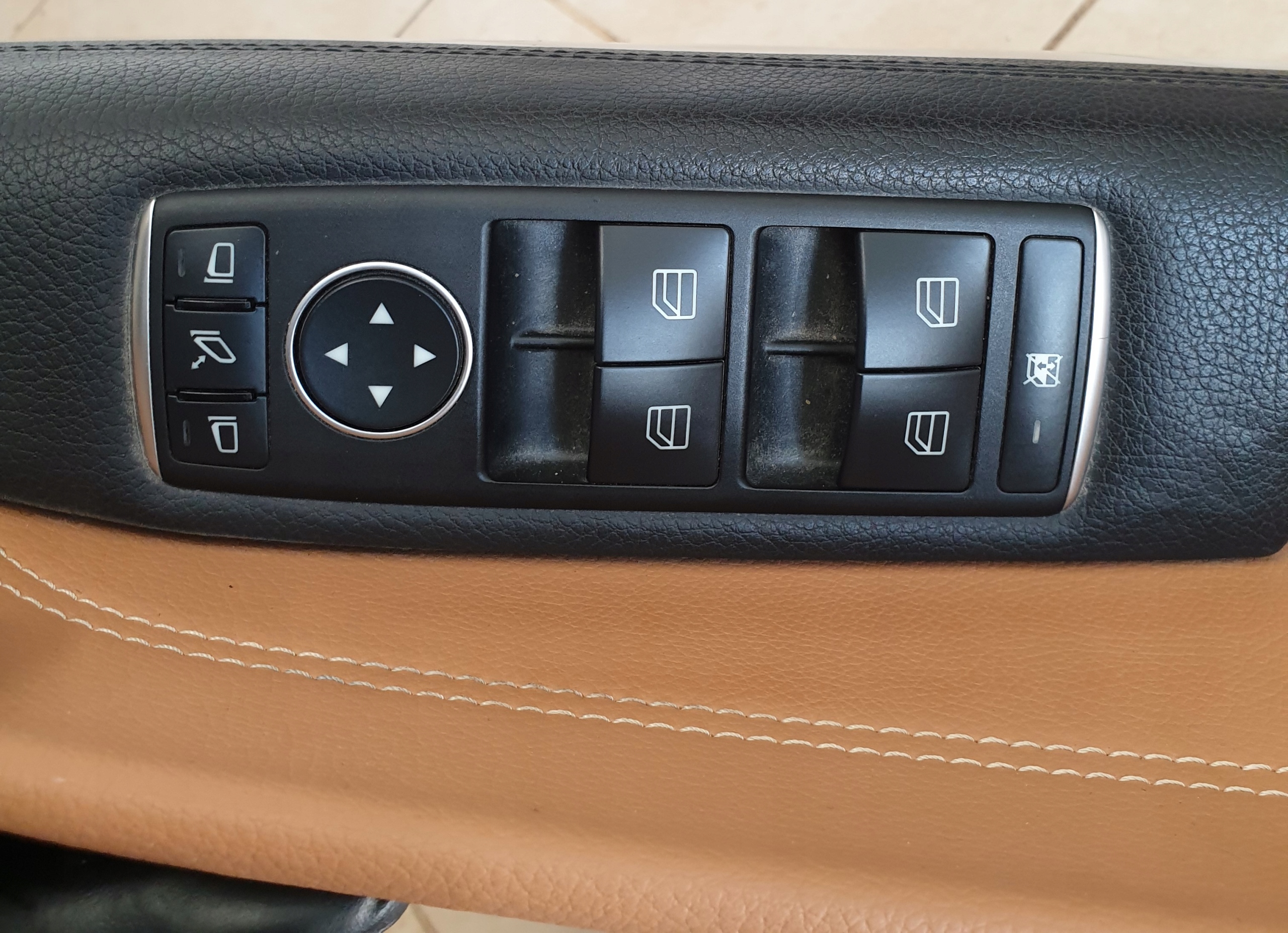side upholstery door MERCEDES E COUPE W207 LIFT