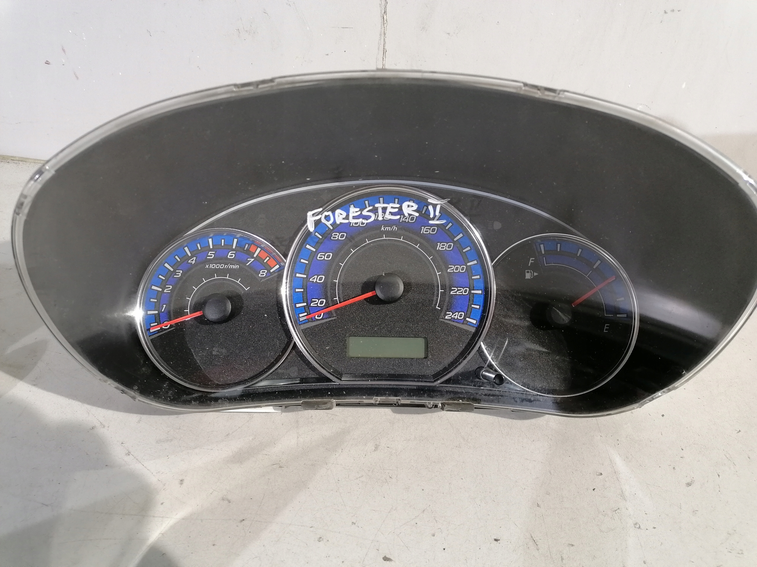 subaru Forester III спидометр часы