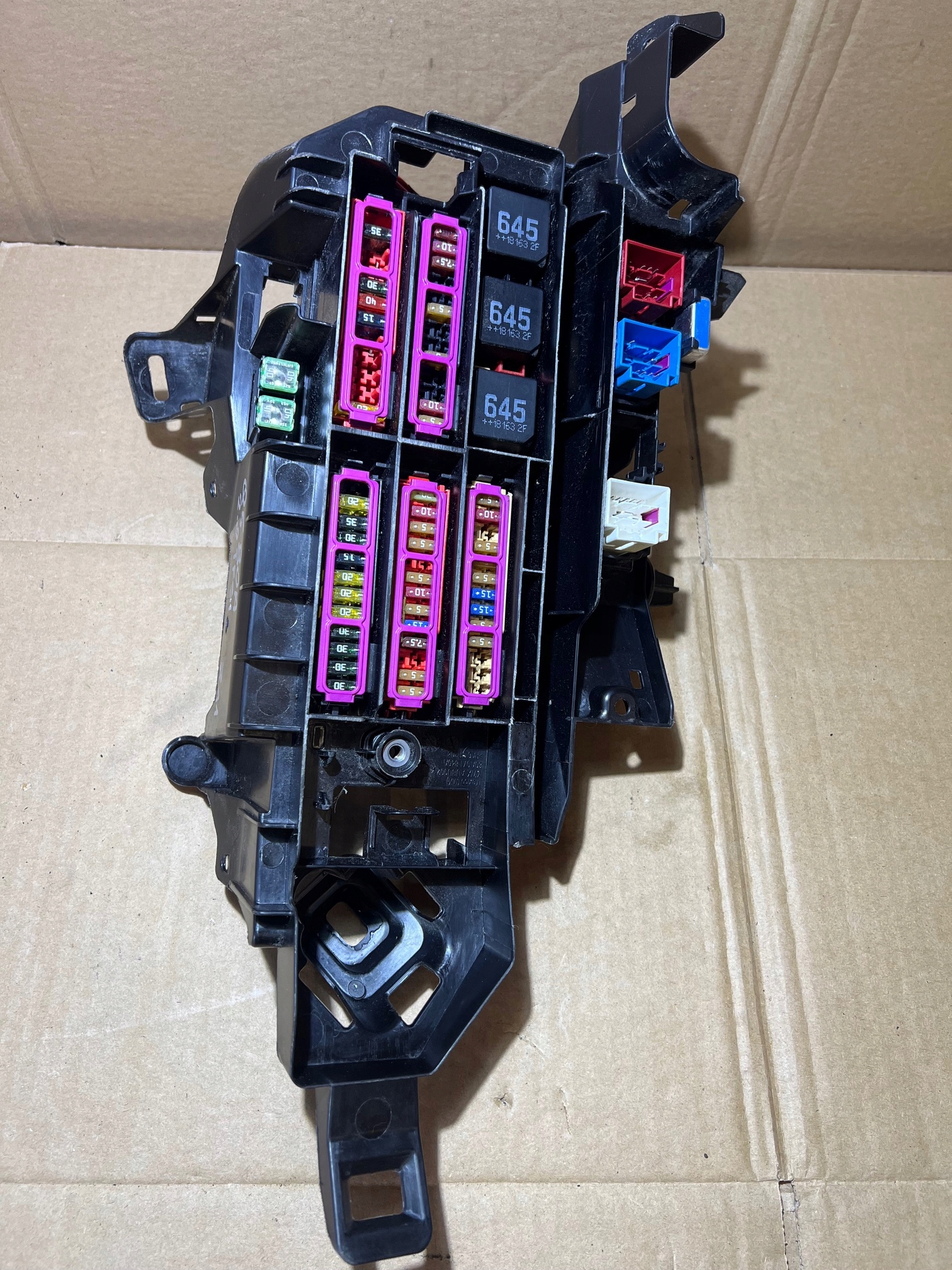 AUDI Q5 80A 2.0 TFSI Module fusibles 80A971845A