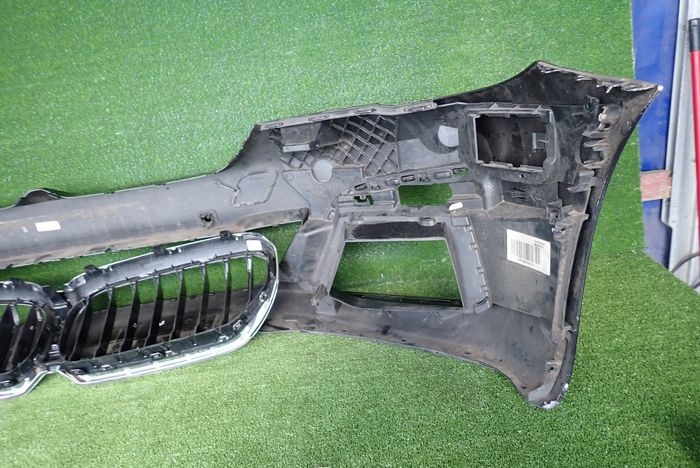BMW G30 G31 5 M-Paket LIFT 20- Frontstoßstange vorne