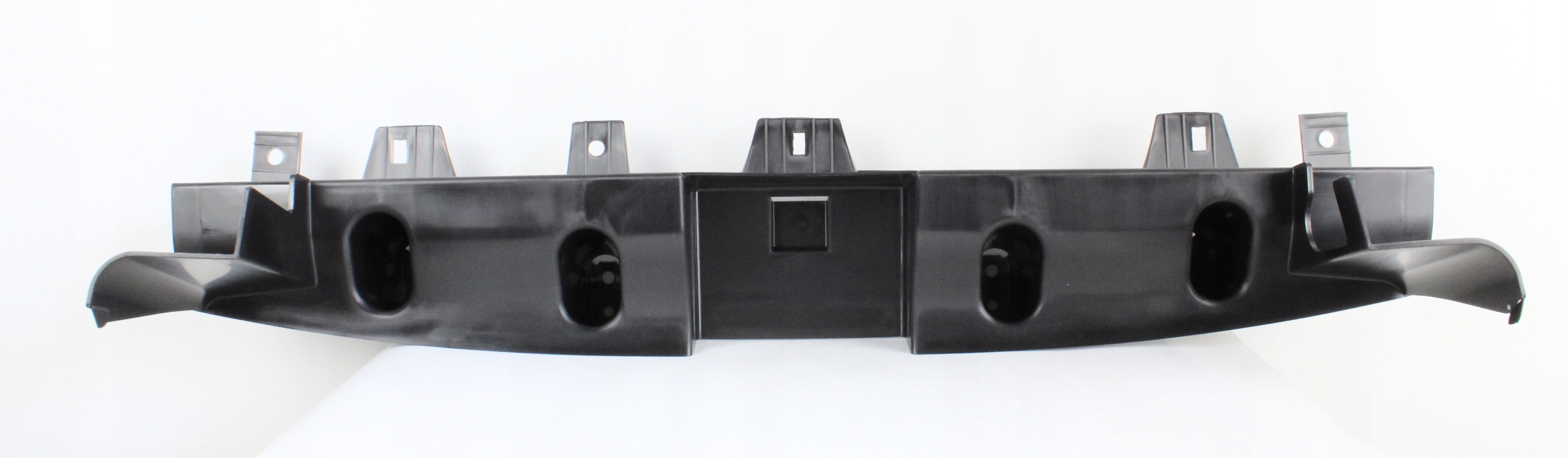 68227829AB - ДЕФЛЕКТОР ПОВІТРЯ ВПУСКНА ТРУБА DODGE DURANGO 14