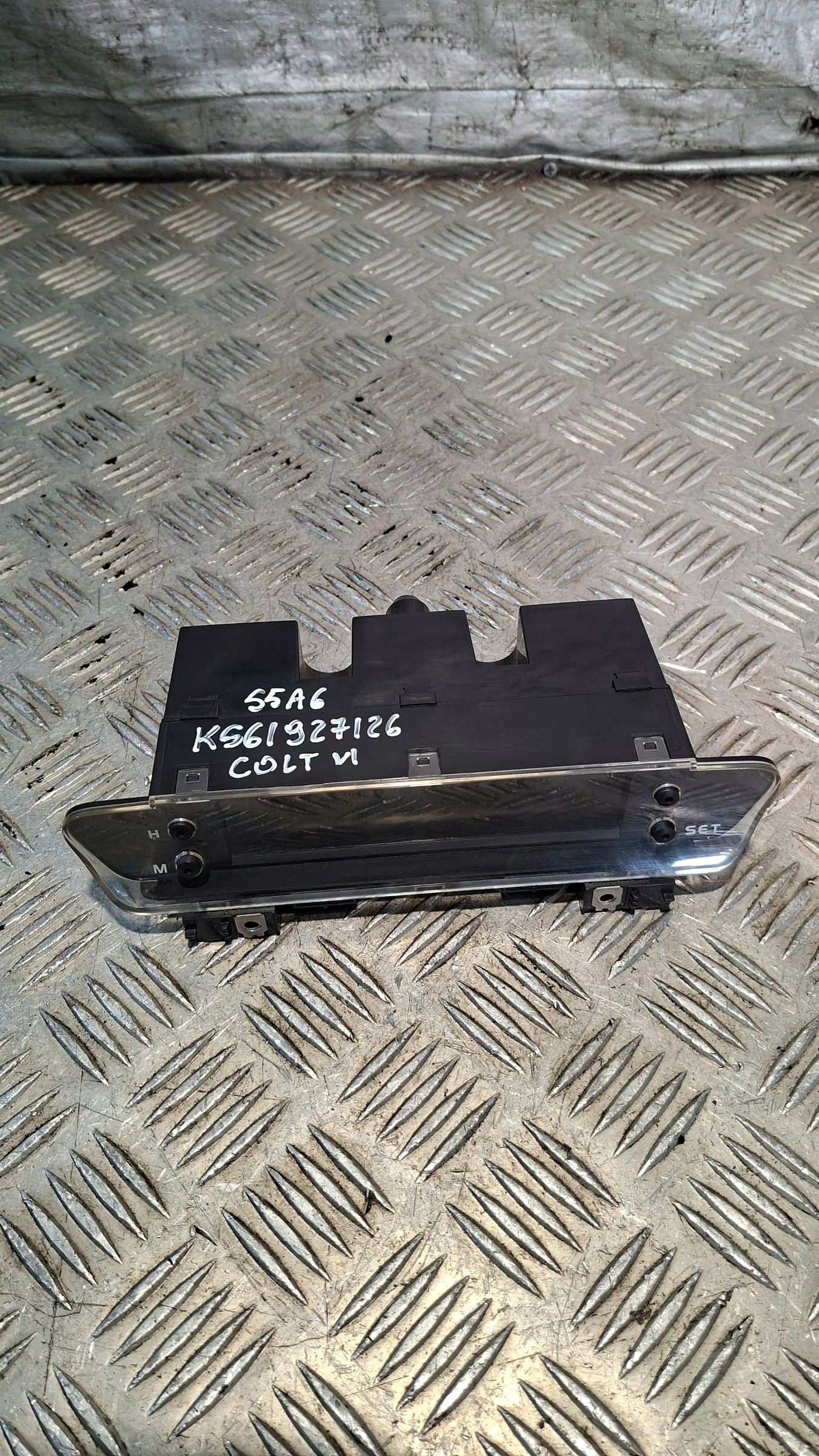 switch windows right front MITSUBISHI COLT VI