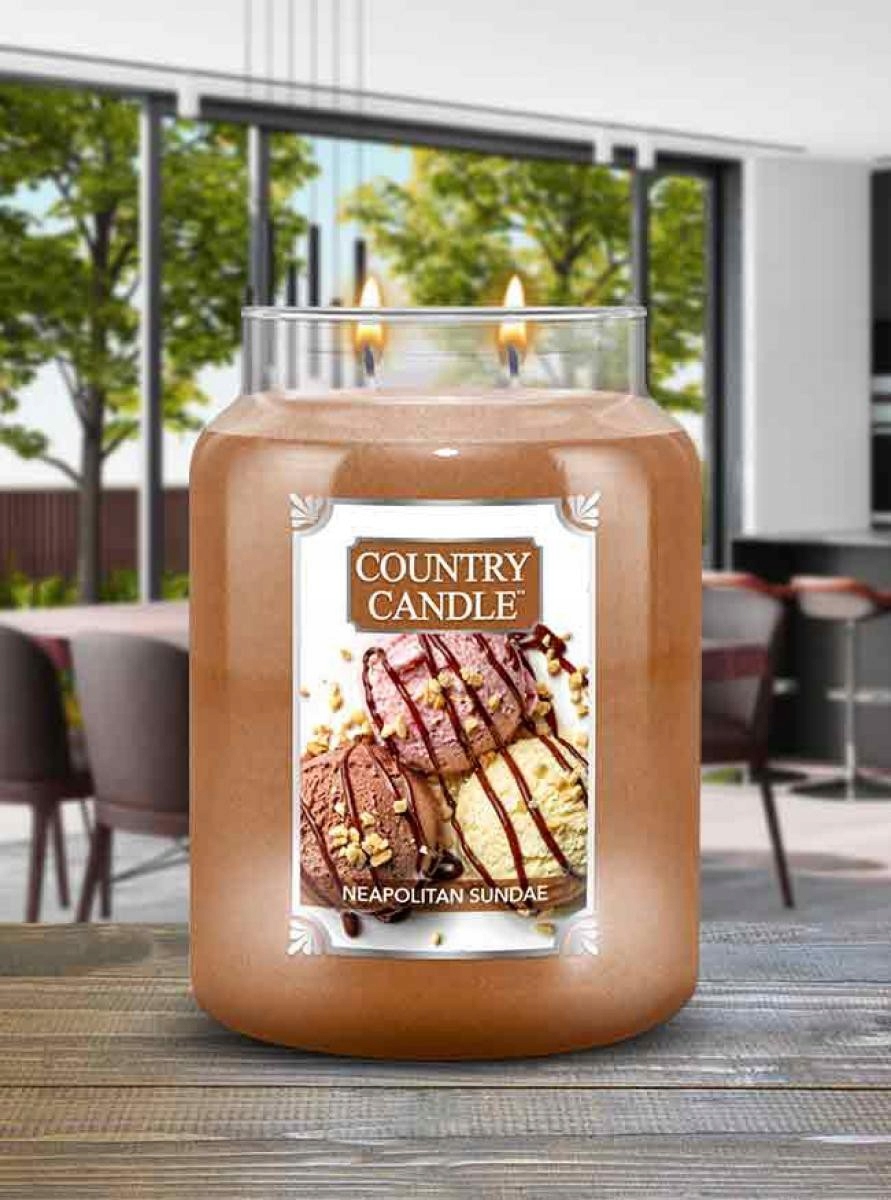 Velká svíčka Neapolitan Sundae Country Candle
