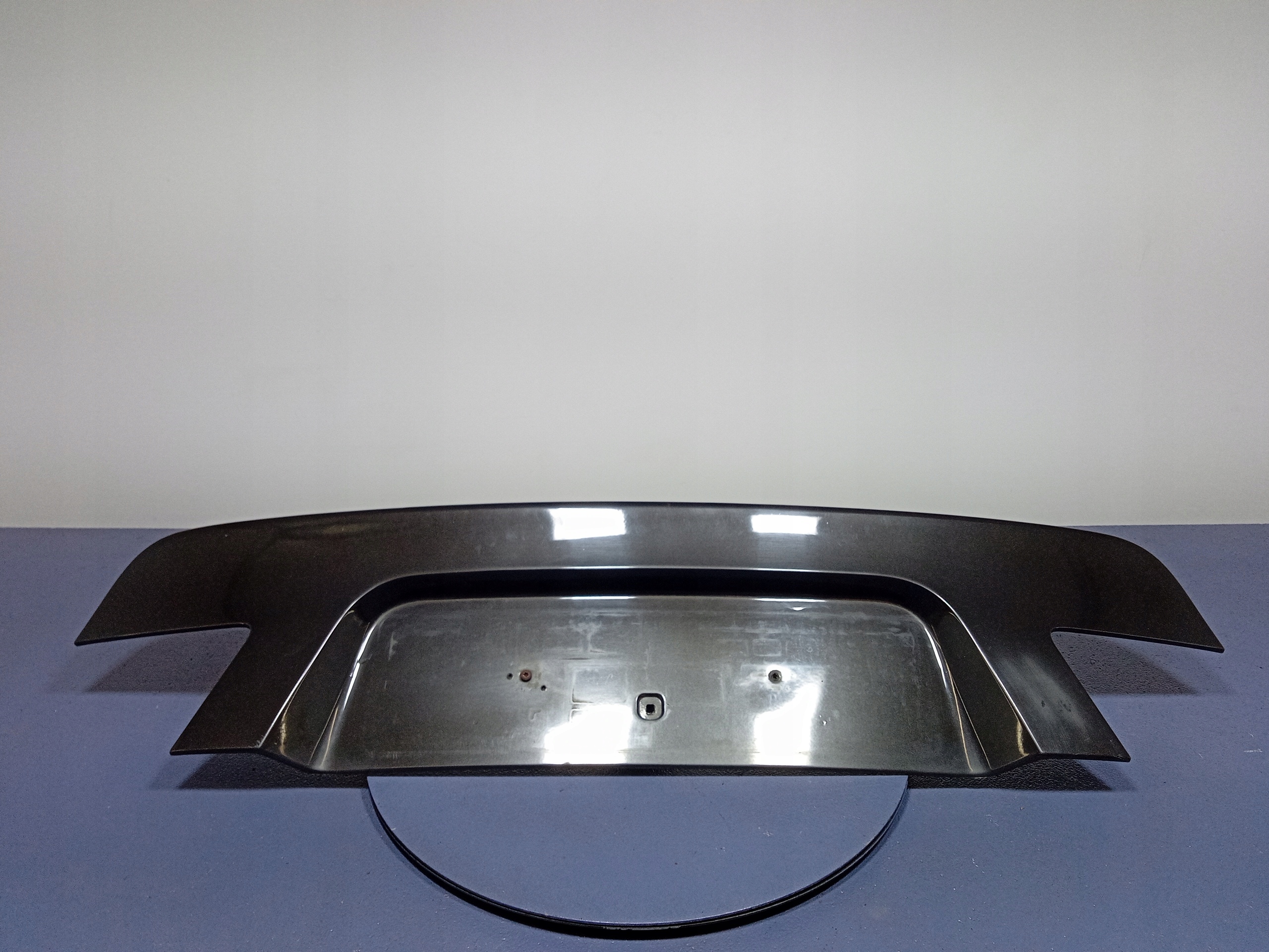 BMW 7 F01 F02 BLENDA KLAPY TYŁ 7186530 A90 SOPHISTOGRAU