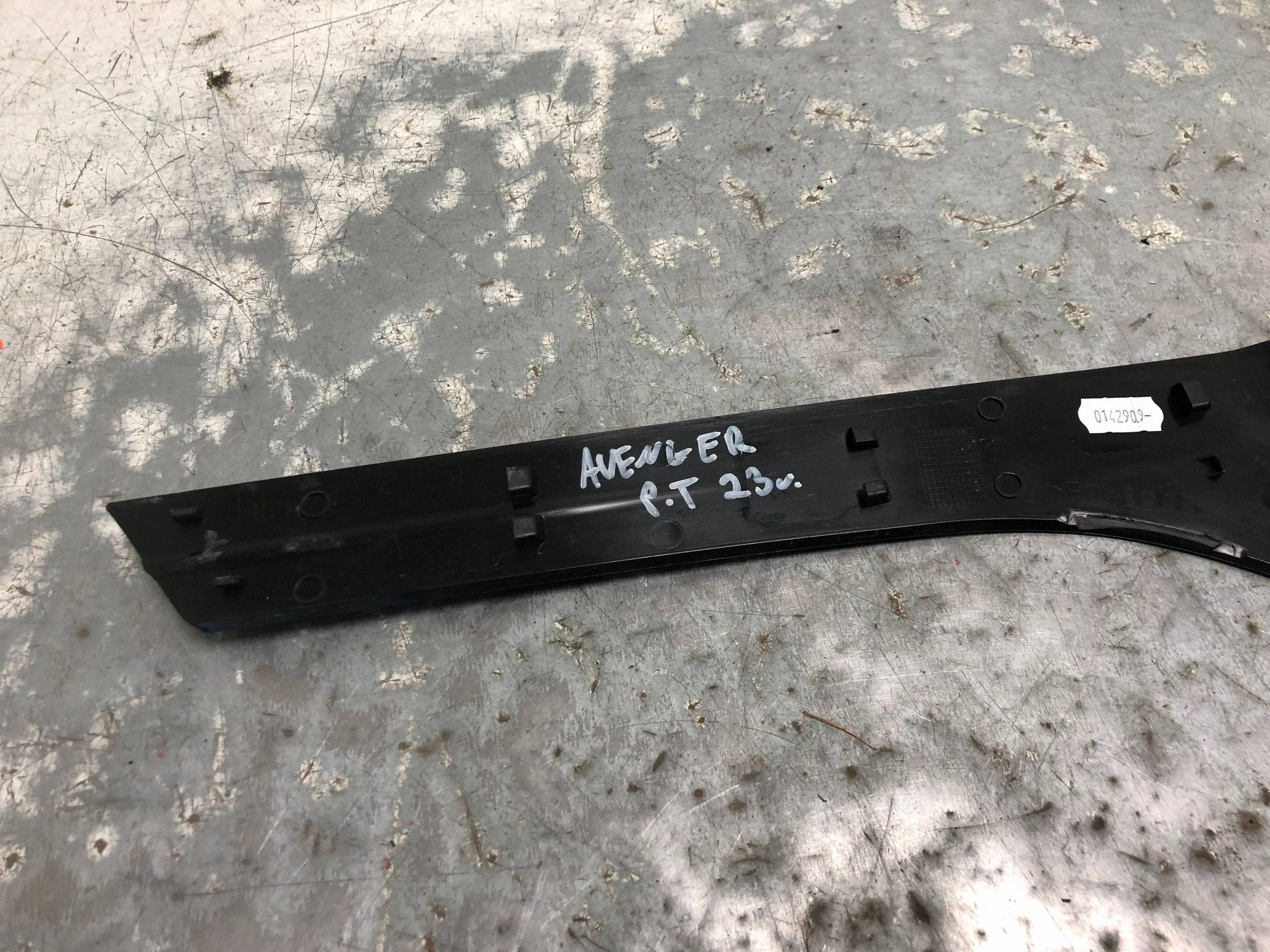 modanatura parafango Destra posteriore JEEP AVENGER