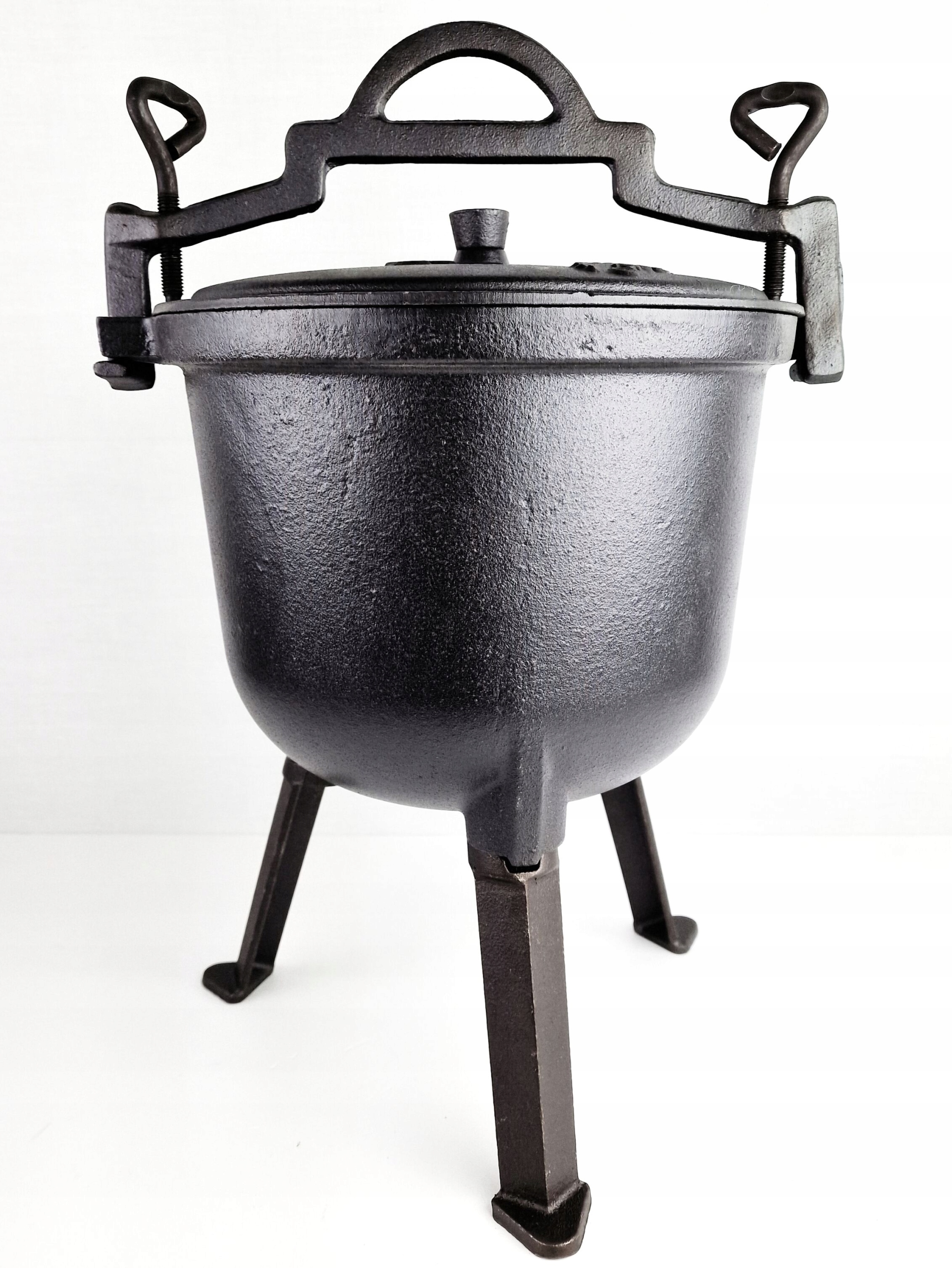 KOCIOŁEK ŻELIWNY 11L GARNEK MYŚLIWSKI NA PIECZONKI PIECZONEK KOCIOŁ EAN (GTIN) 5907683678807