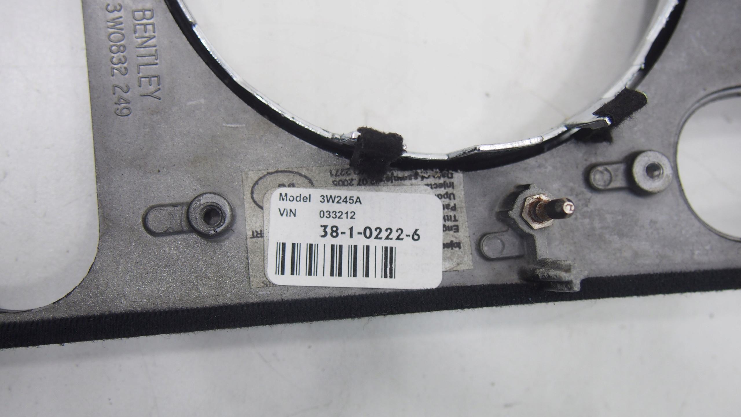 декор консоли - Bentley CONTINENTAL GT GTC FLYING SPUR 05r-