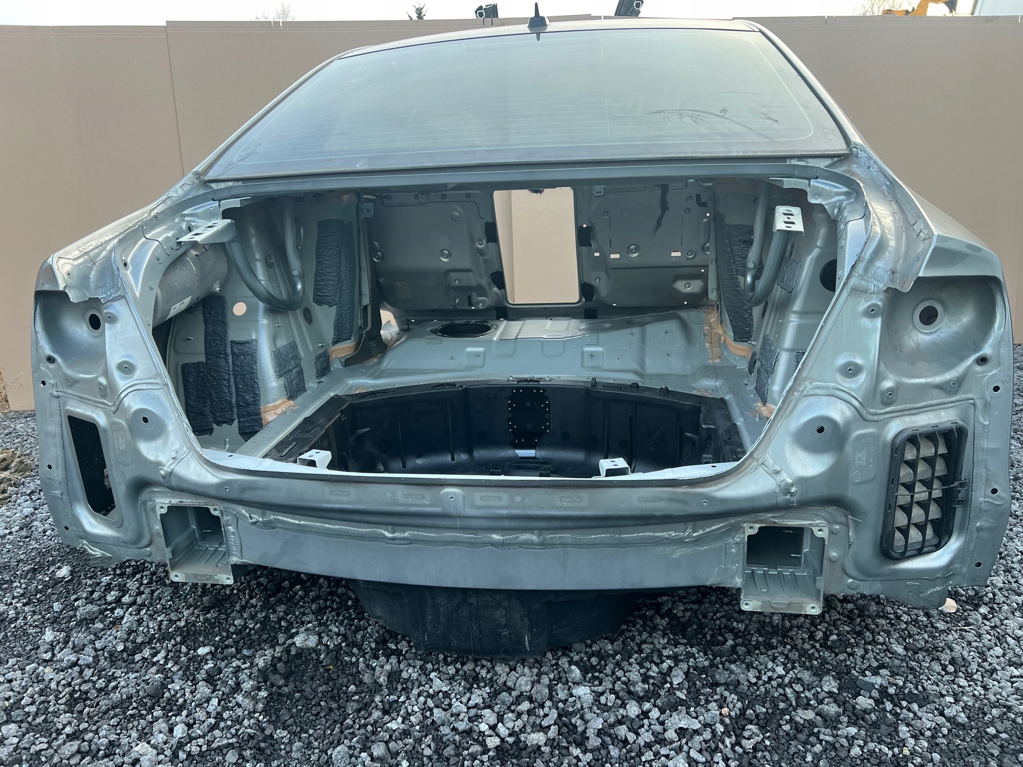AUDI A8 D4 sump rear panel rear part quarter fender floor