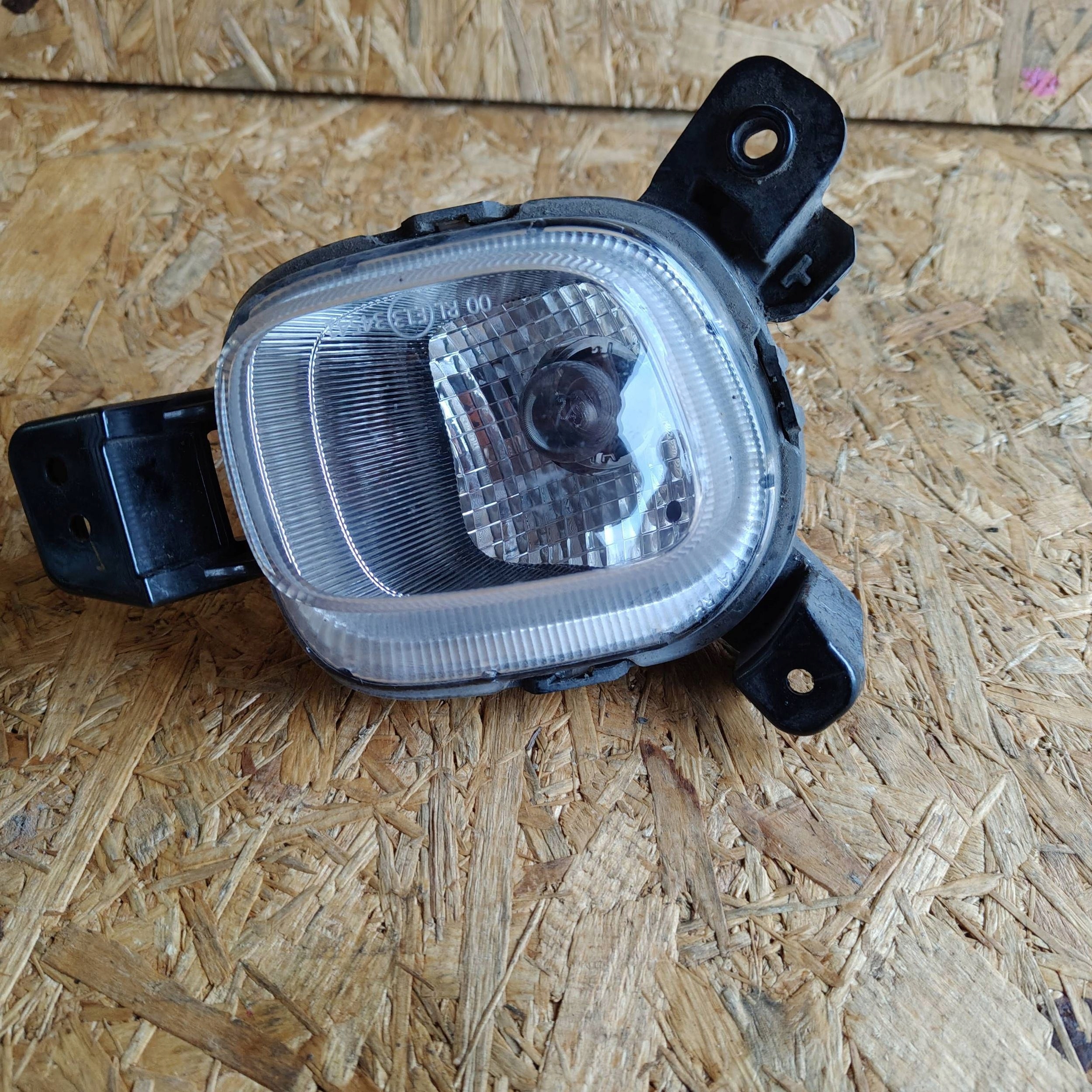 light fog lights front front side right KIA Picanto 92208G6000