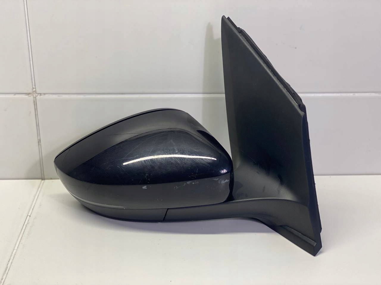 mirror exterior right side Volkswagen Up facelift 2016 1S1857508AB9B9