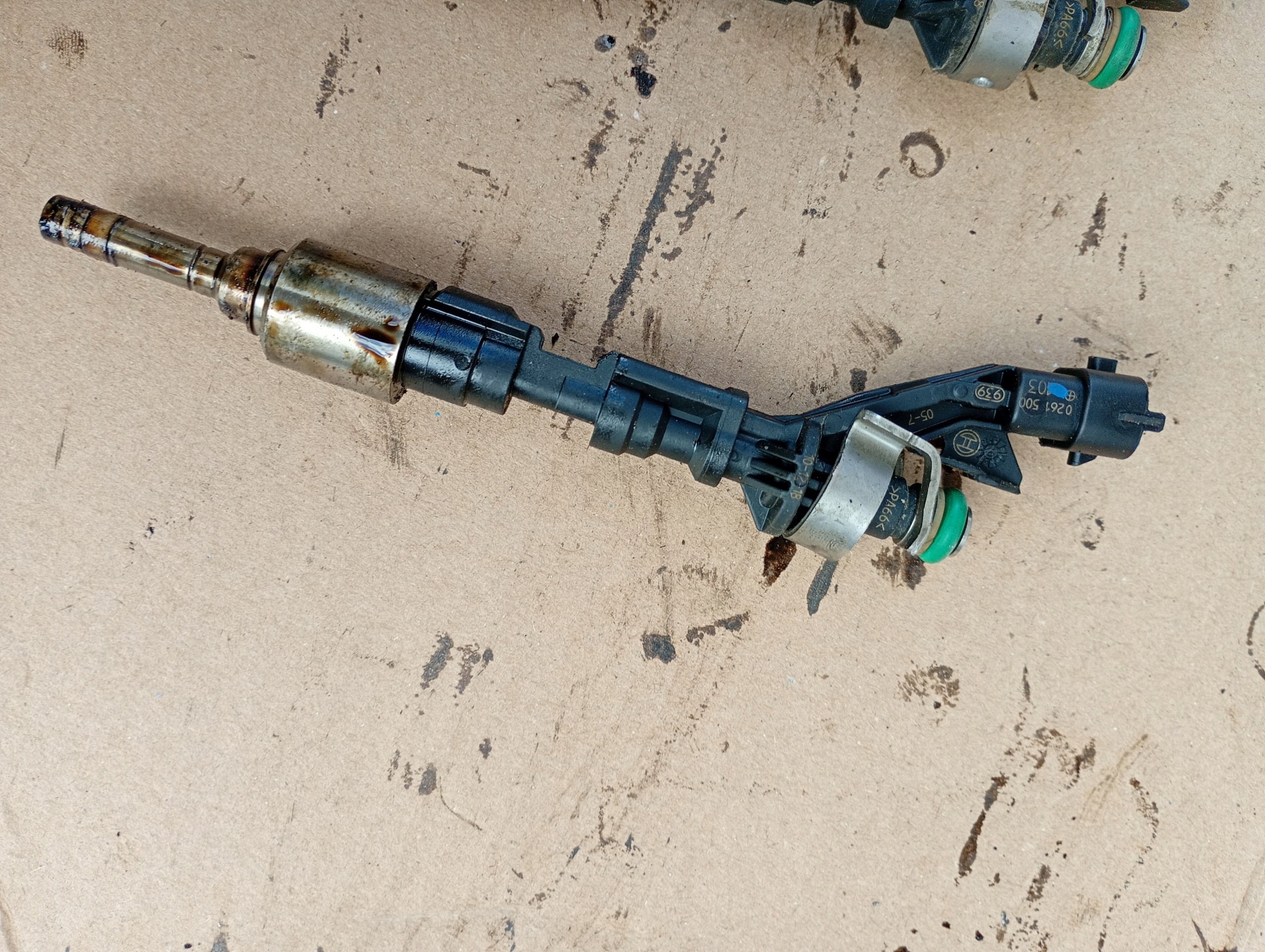 Ford Focus MK3 III injector nozzle 1.6 Ecoboost 0261500103