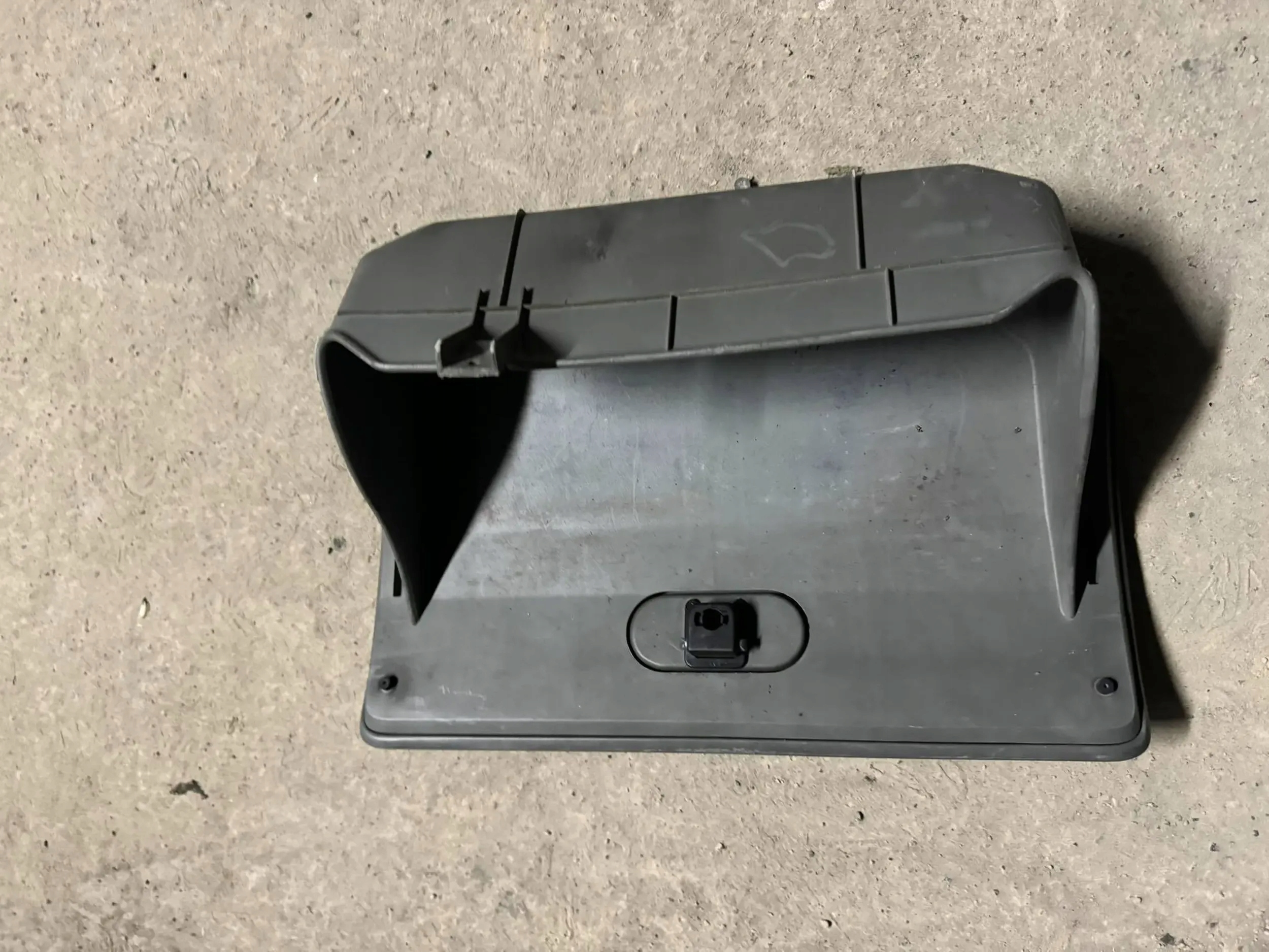 бардачок пассажира renault MASTER II 98-03 7700351872