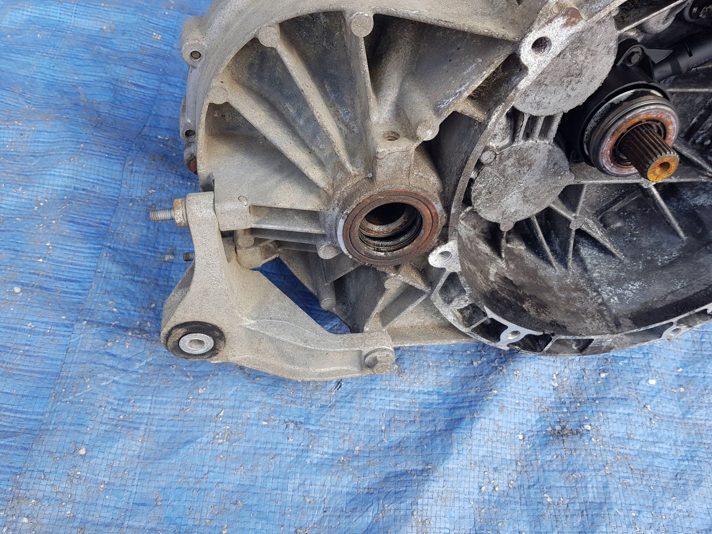 manuale cambio 5 ingranaggi anteriore Ford Kuga MKI AV4R7002AA
