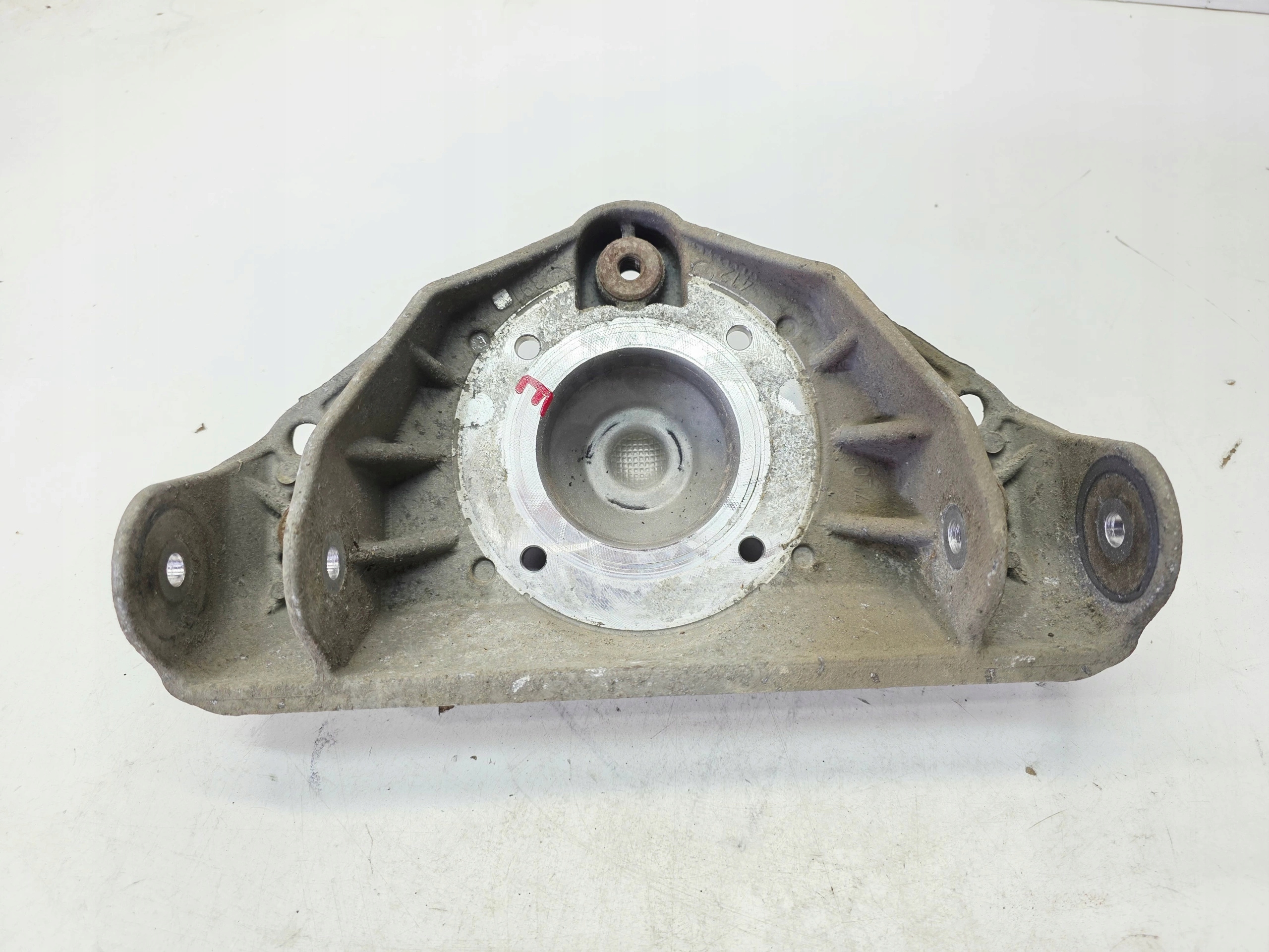 Halter oben des Stoßdämpfers links oder rechts AUDI Q7 4L 7L0412391E