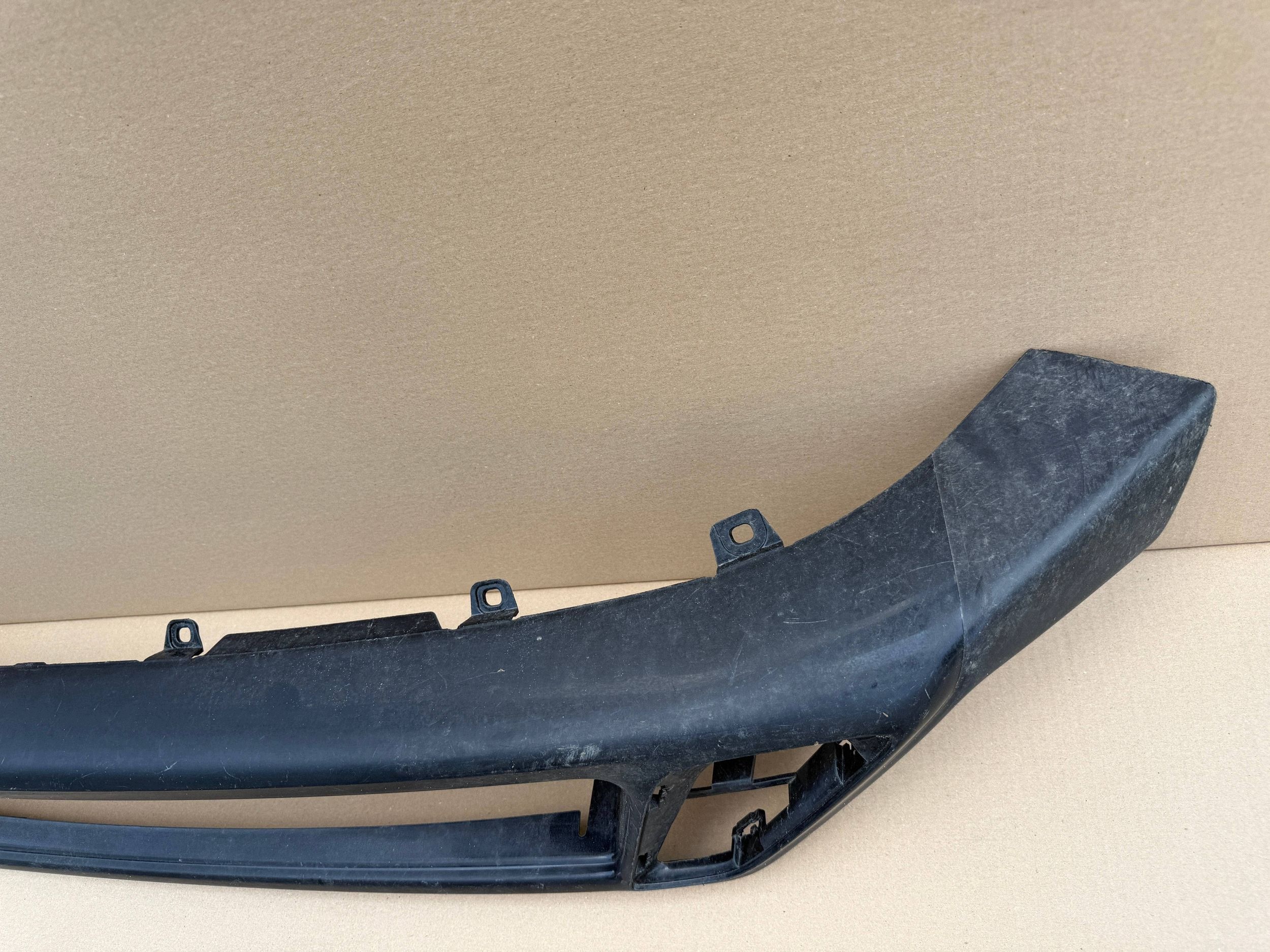 MITSUBISHI OUTLANDER lower cap of a bumper front 194B45XV