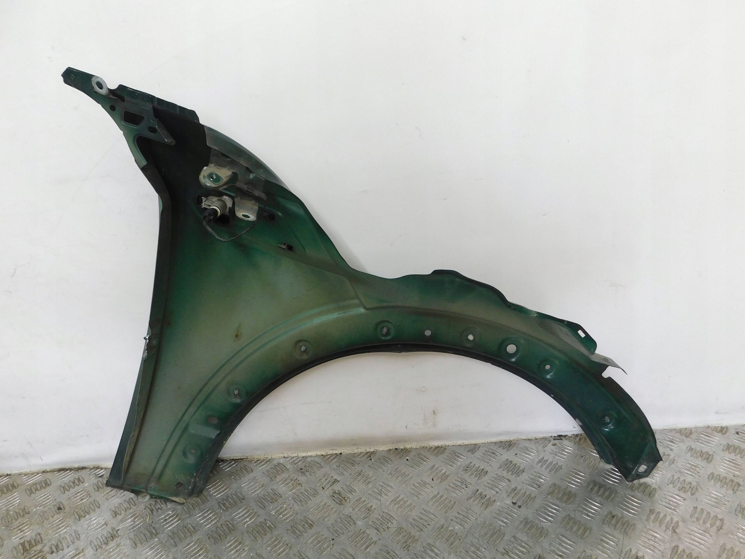 fender front front left MINI COOPER R56