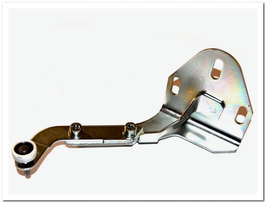 PROWADNICA DRZWI BOK DÓŁ IVECO DAILY 06- SET Producent części Inny