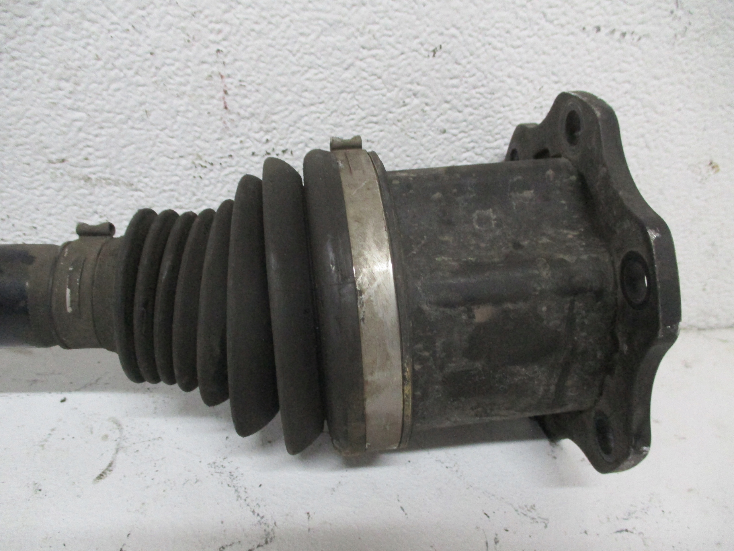 semi-axis left front PORSCHE CAYENNE 9Y0 3,0TFSI 4M4407271H