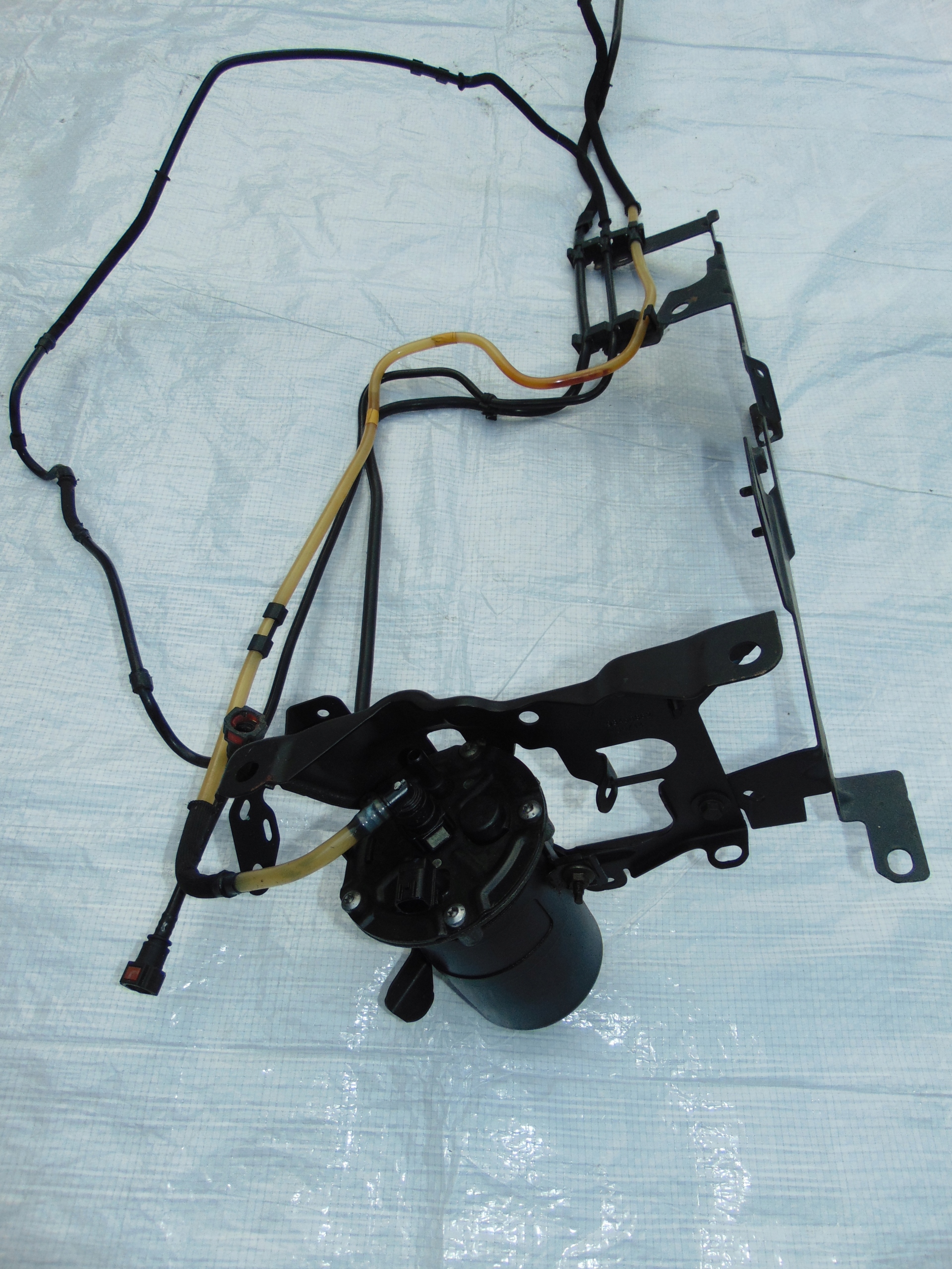 TRAFIC 1,6 III Obudowa filtra paliwa 164192090R